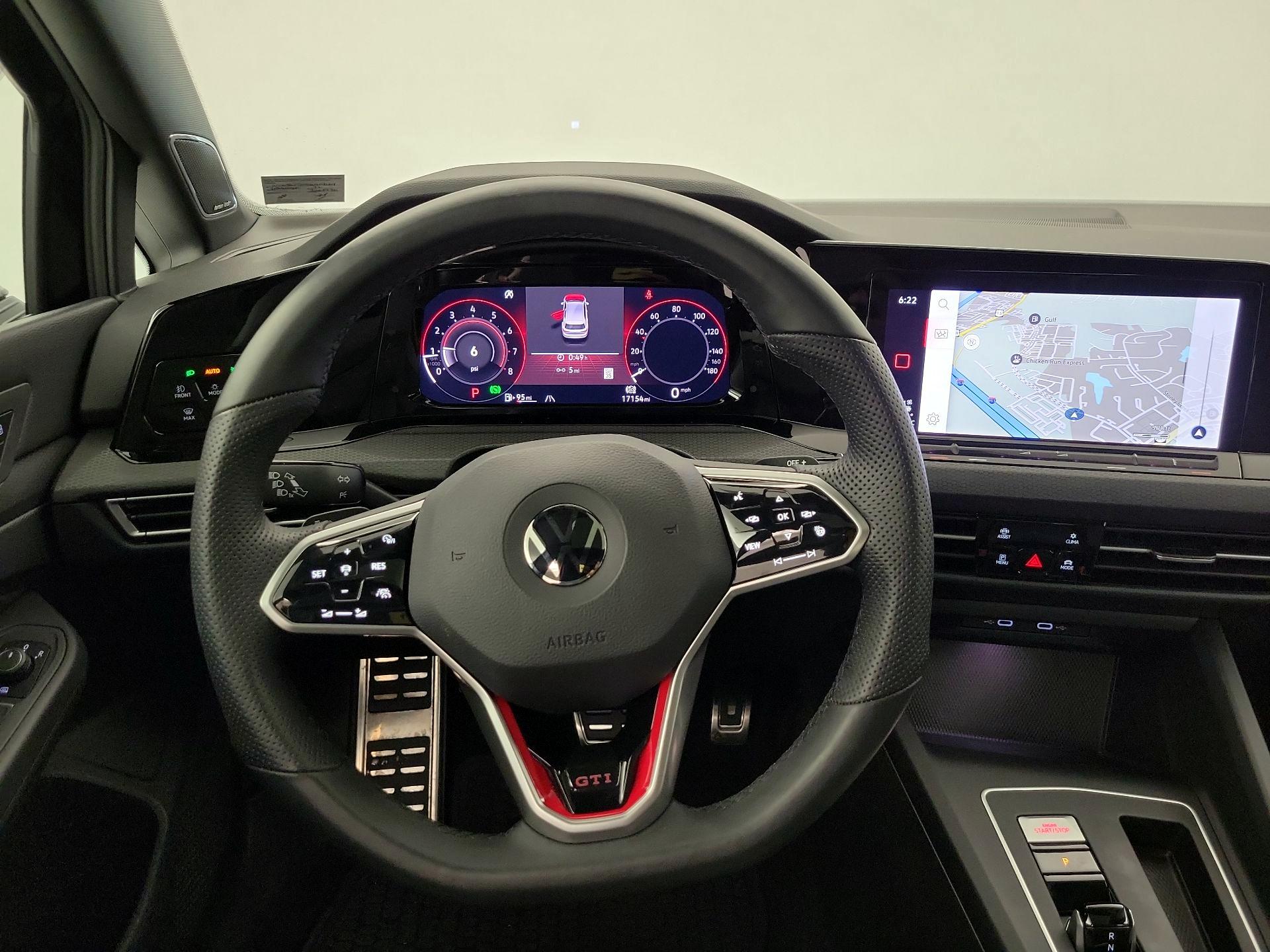 Thumbnail: 2022 Volkswagen Golf - 10