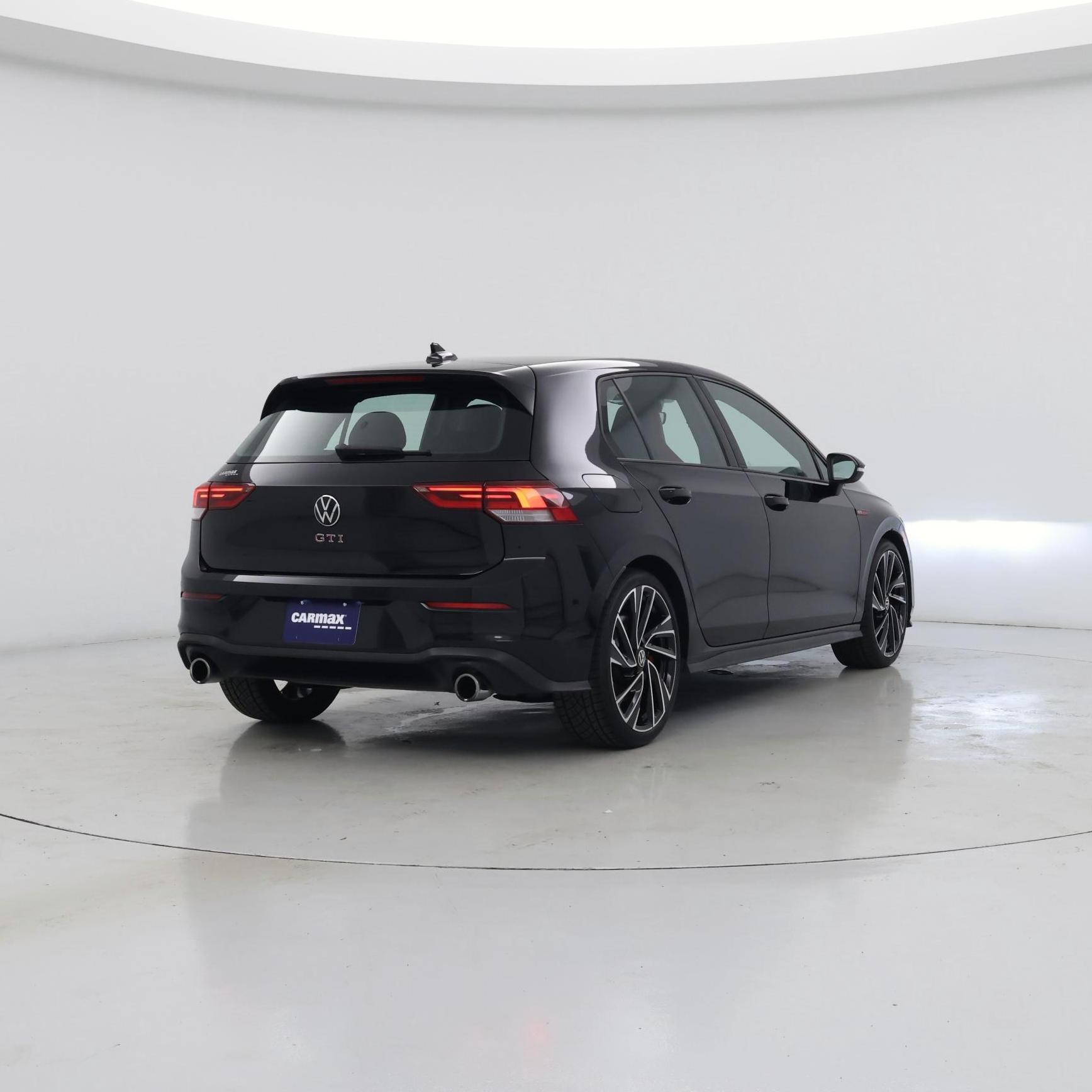 Thumbnail: 2022 Volkswagen Golf - 8
