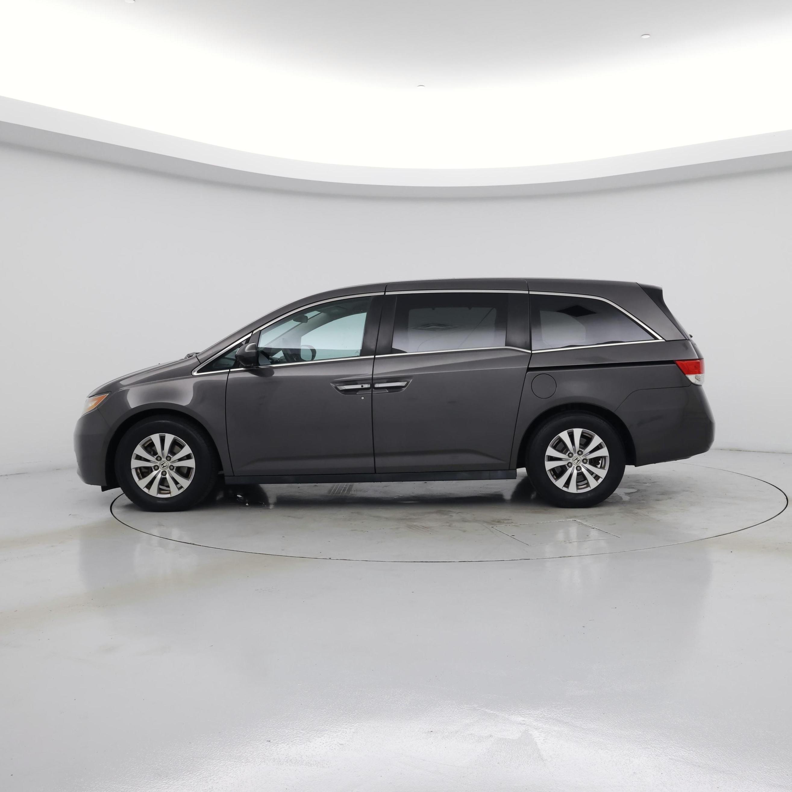 Thumbnail: 2016 Honda Odyssey - 3