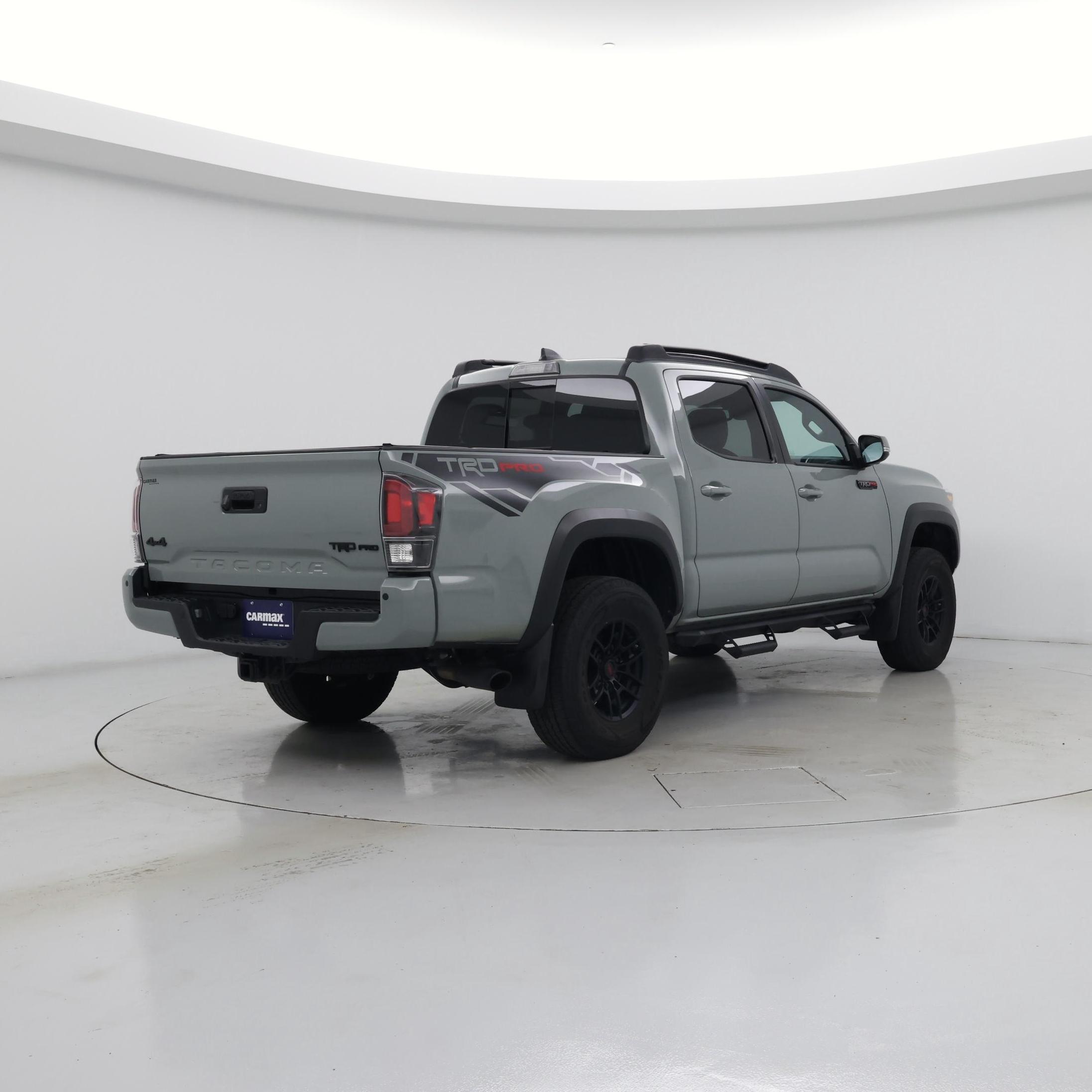 Thumbnail: 2021 Toyota Tacoma - 8