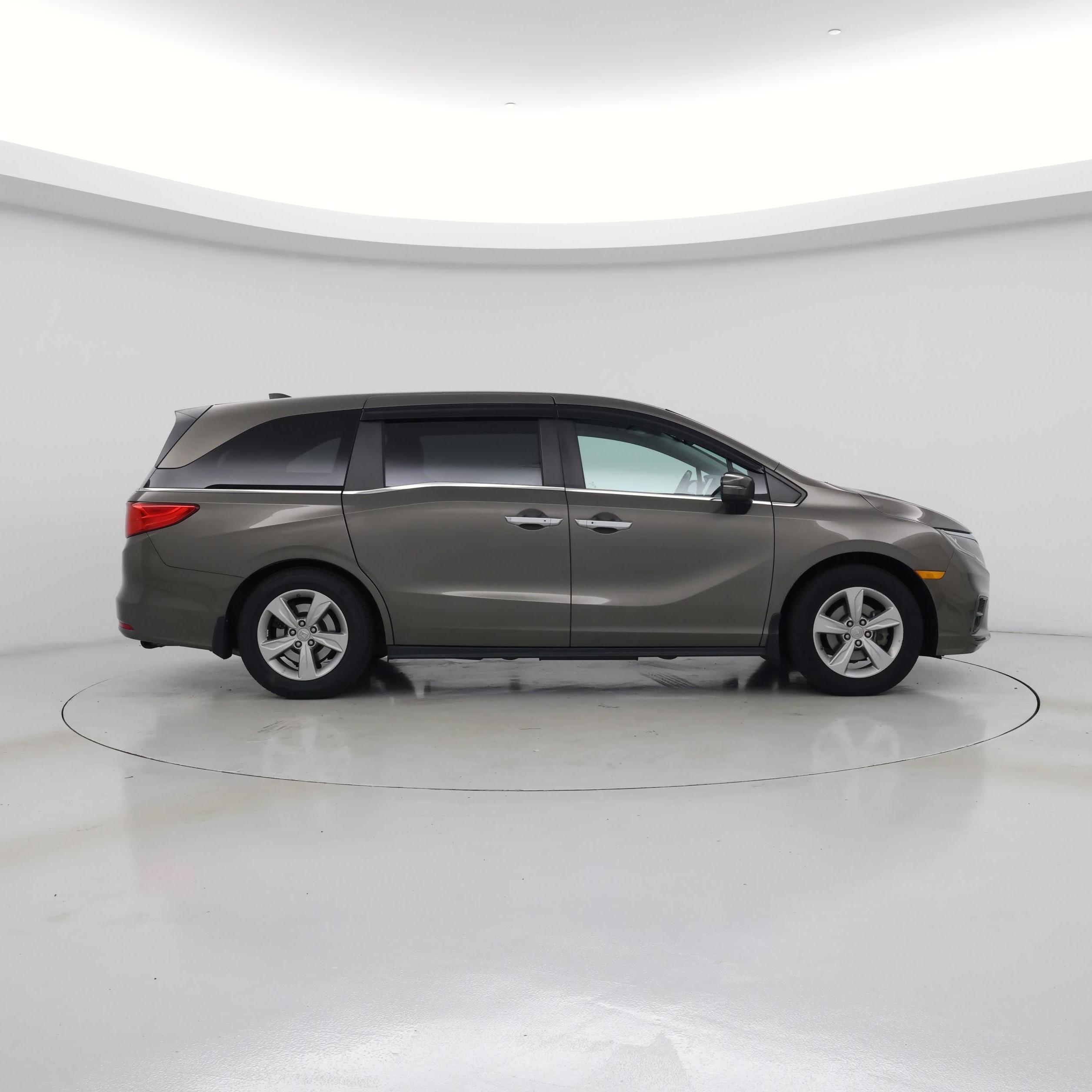 Thumbnail: 2019 Honda Odyssey - 7