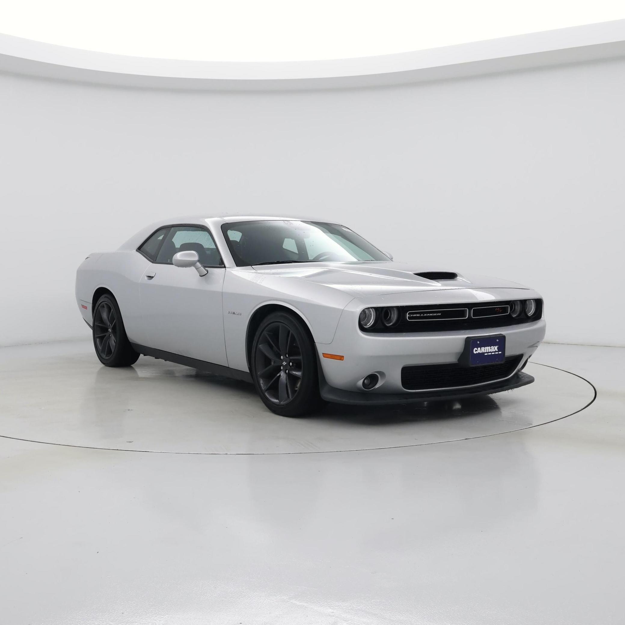 Silver 2022 Dodge Challenger Coupe Rear-Wheel Drive Automatic