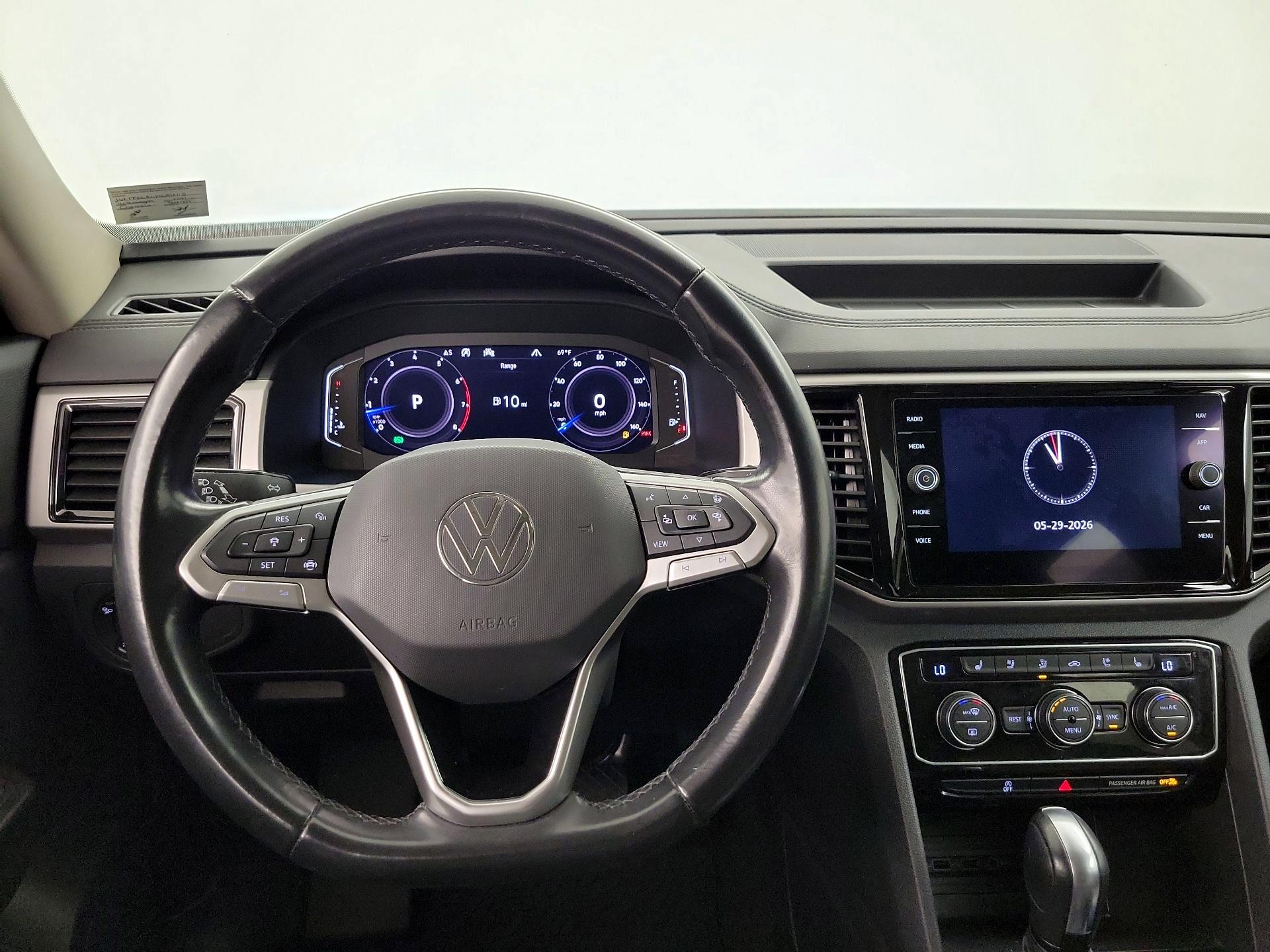 Thumbnail: 2021 Volkswagen Atlas - 10