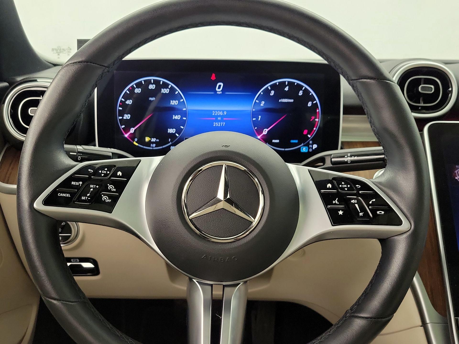 Thumbnail: 2023 Mercedes-Benz C-Class - 10