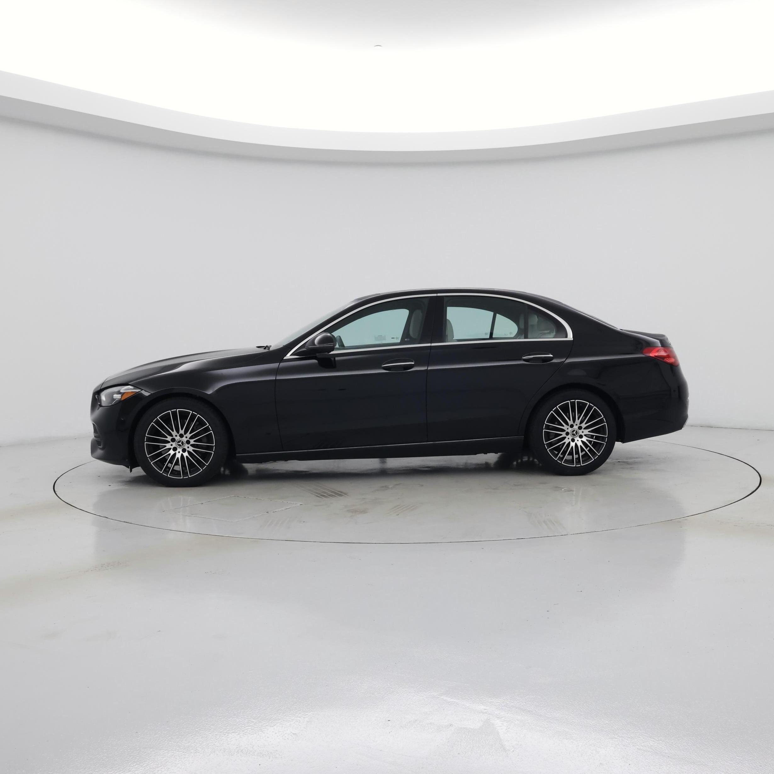 Thumbnail: 2023 Mercedes-Benz C-Class - 3