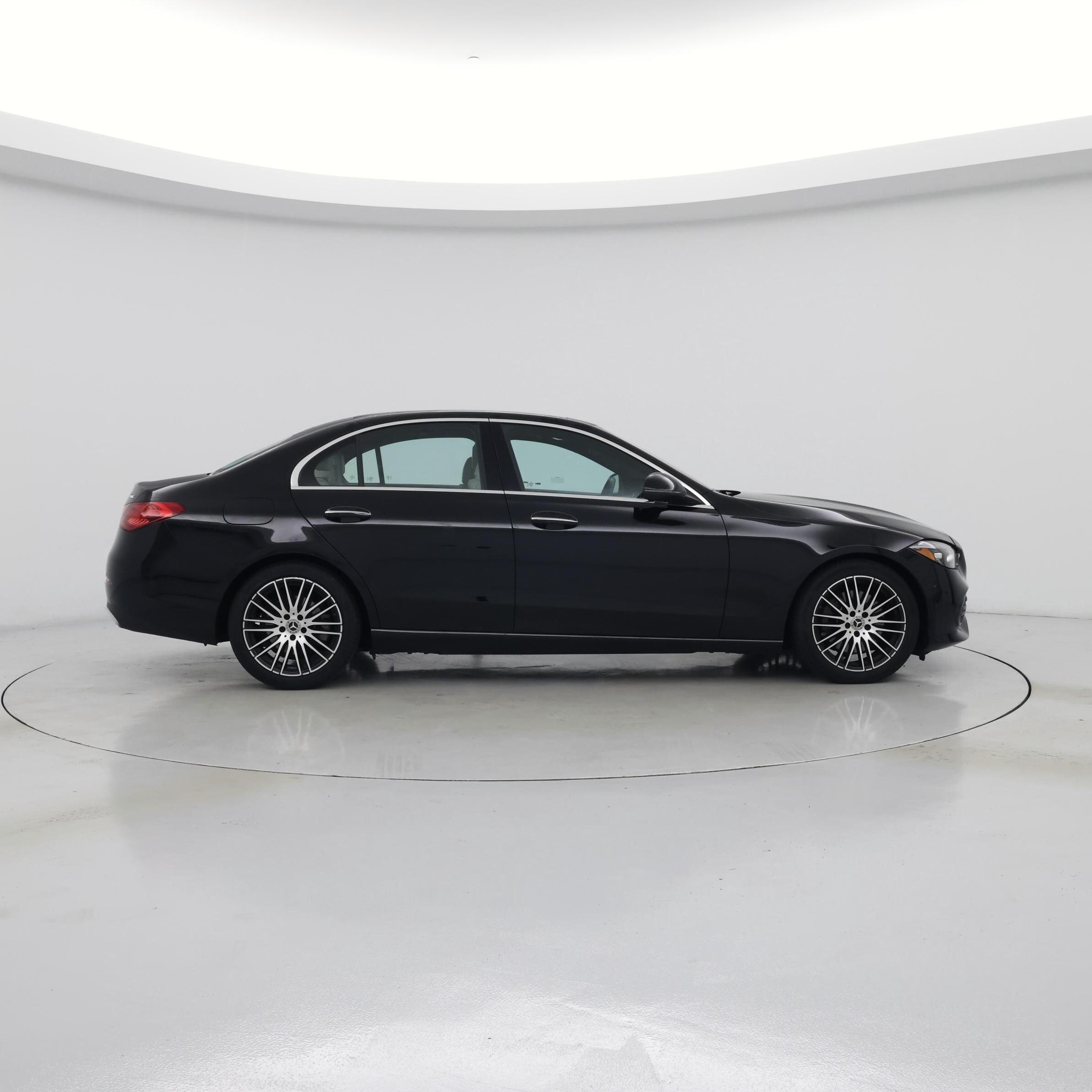 Thumbnail: 2023 Mercedes-Benz C-Class - 7
