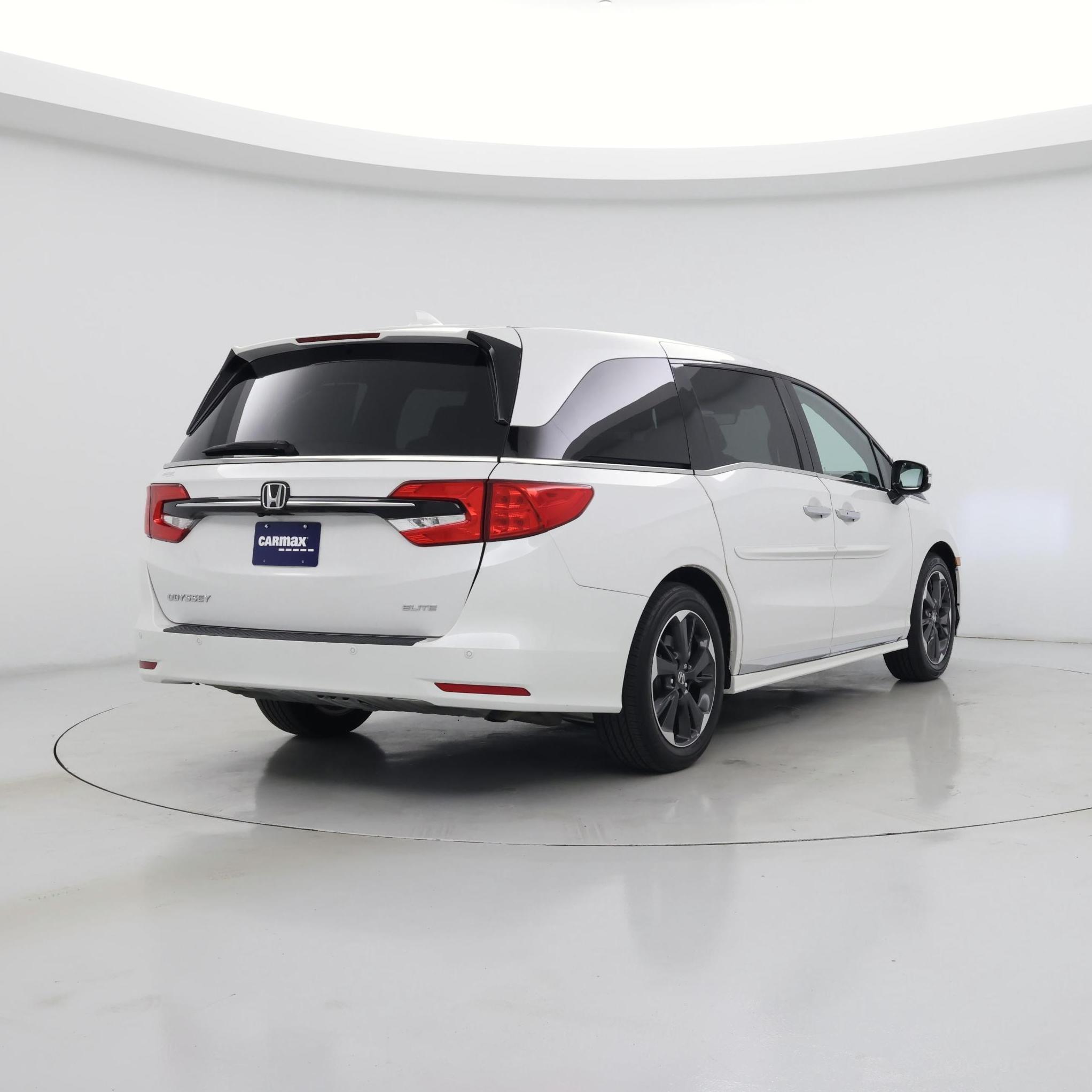 Thumbnail: 2023 Honda Odyssey - 8