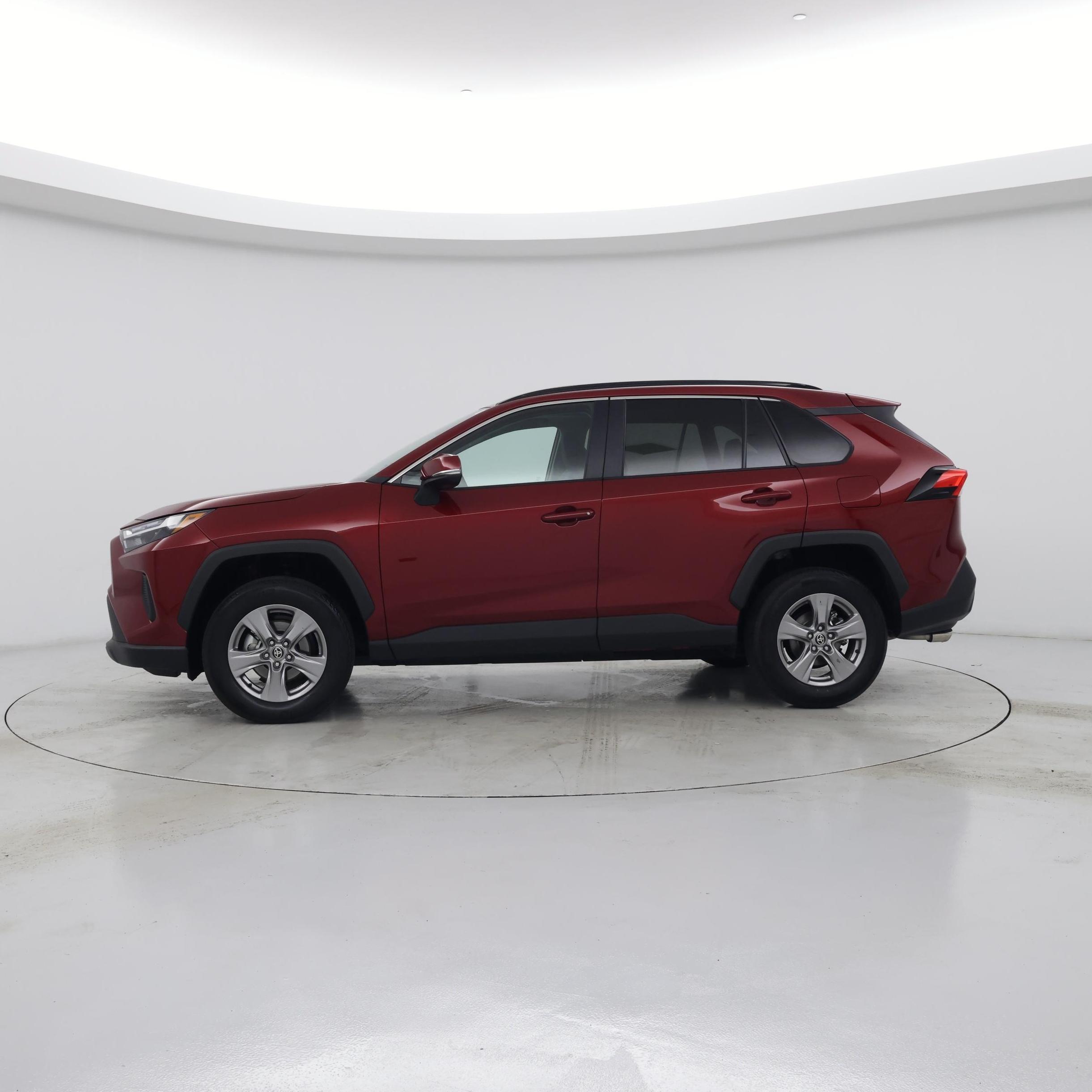 Thumbnail: 2025 Toyota RAV4 - 3