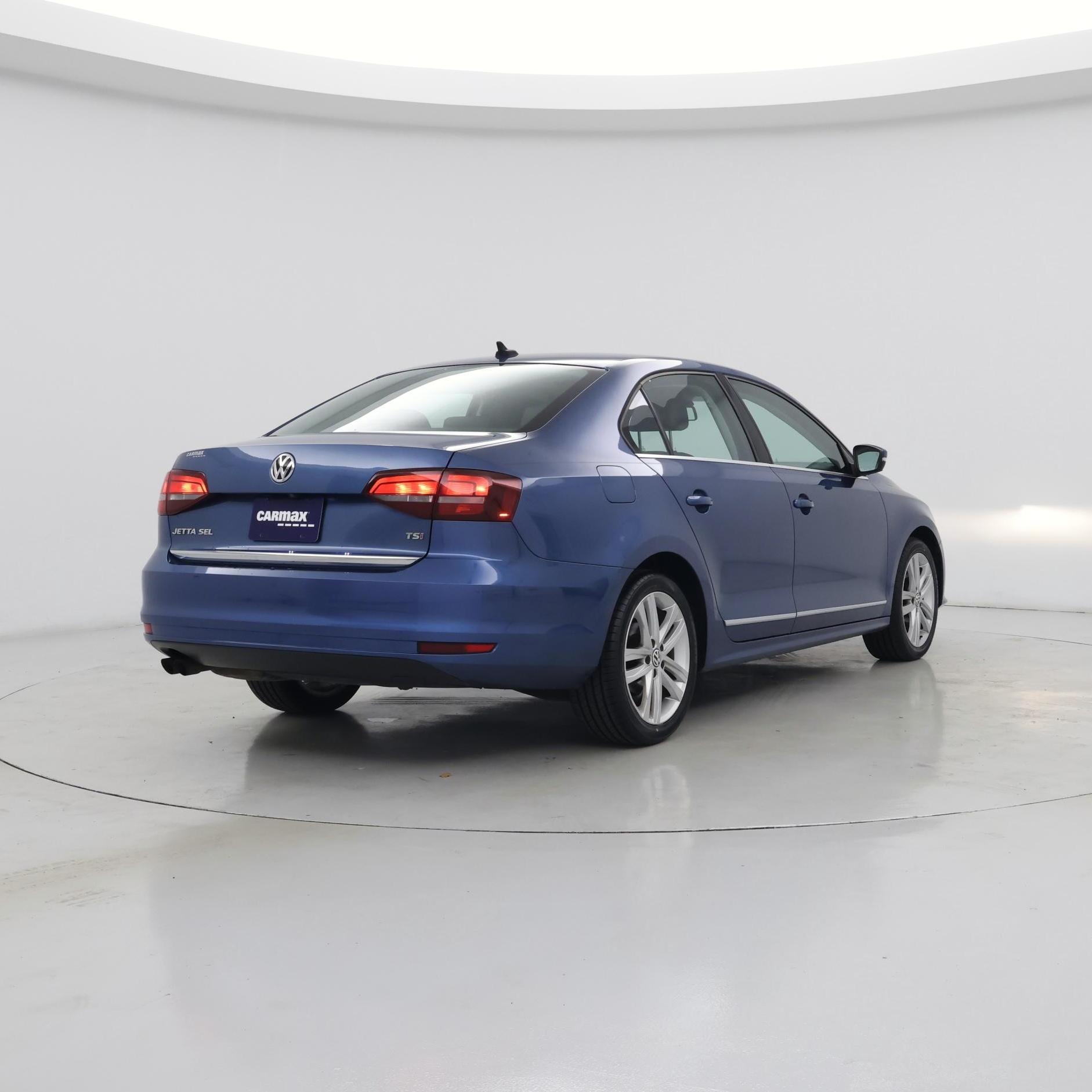Thumbnail: 2017 Volkswagen Jetta - 8