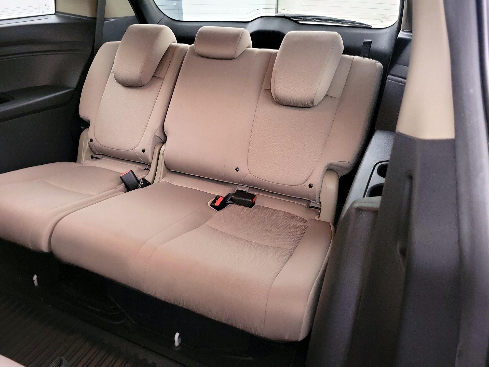 Thumbnail: 2019 Honda Odyssey - 19