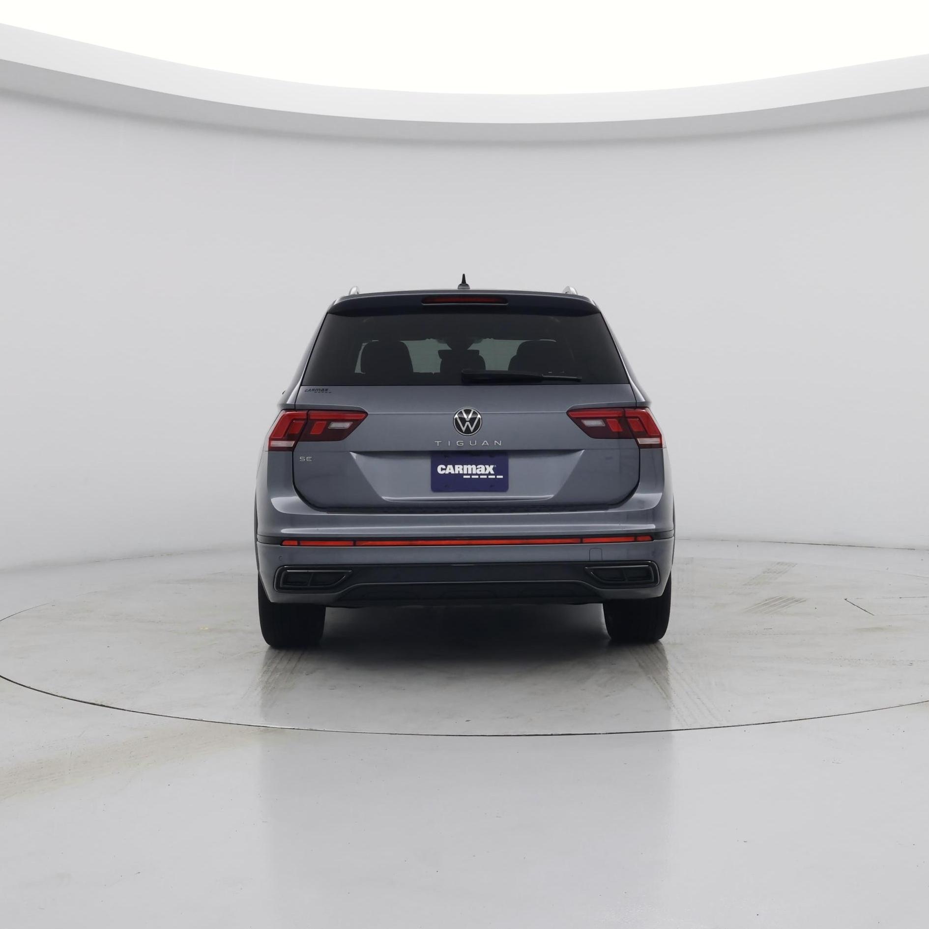 Thumbnail: 2023 Volkswagen Tiguan - 6