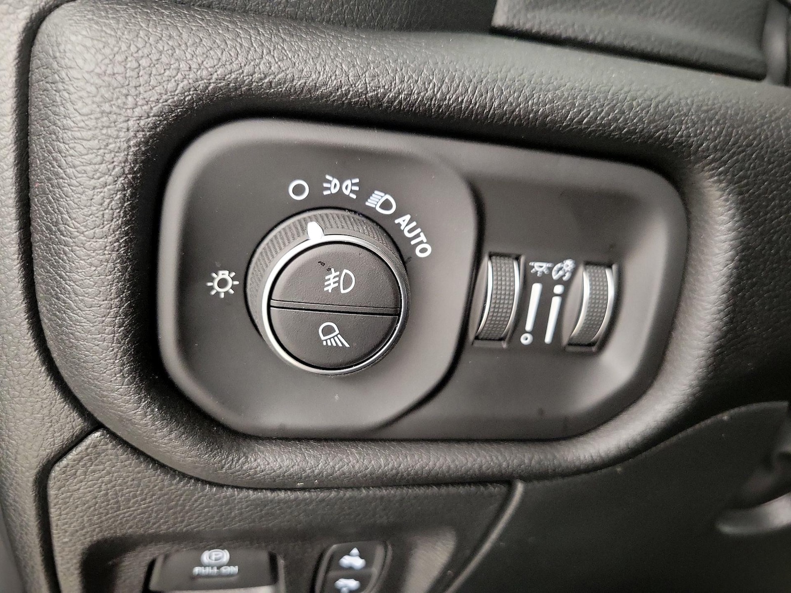2026 RAM Ram 1500 Pickup Big Horn/Lone Star - Photo 14