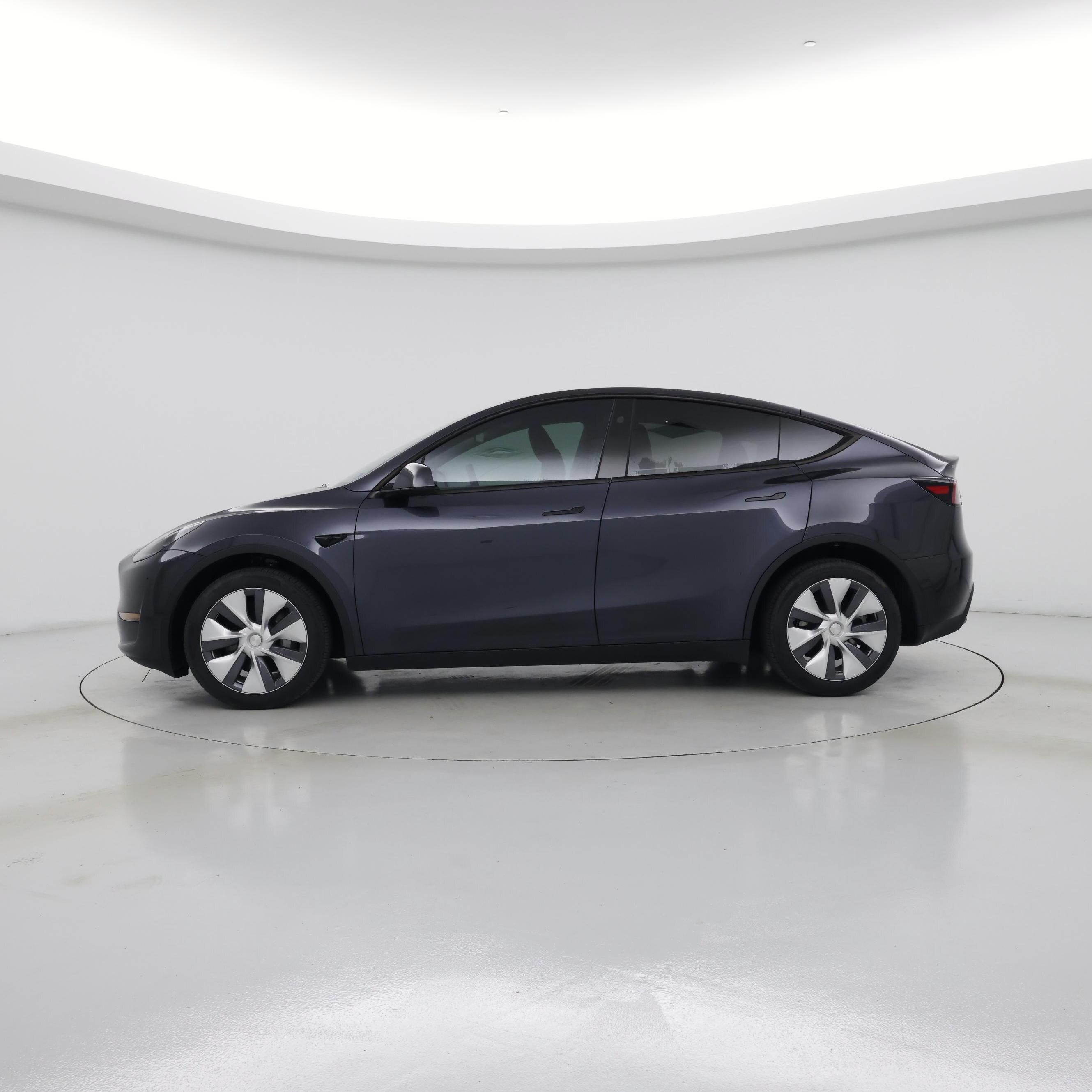 Thumbnail: 2024 Tesla Model Y - 3