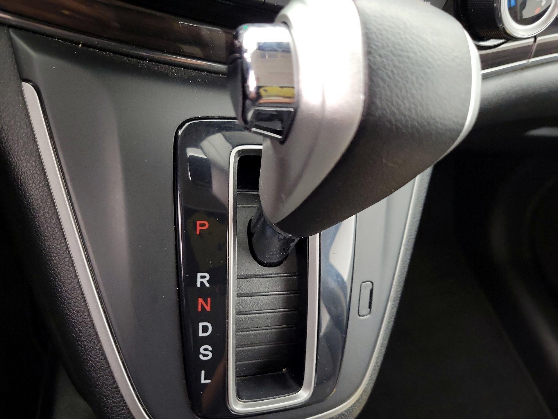 Thumbnail: 2016 Honda CR-V - 17