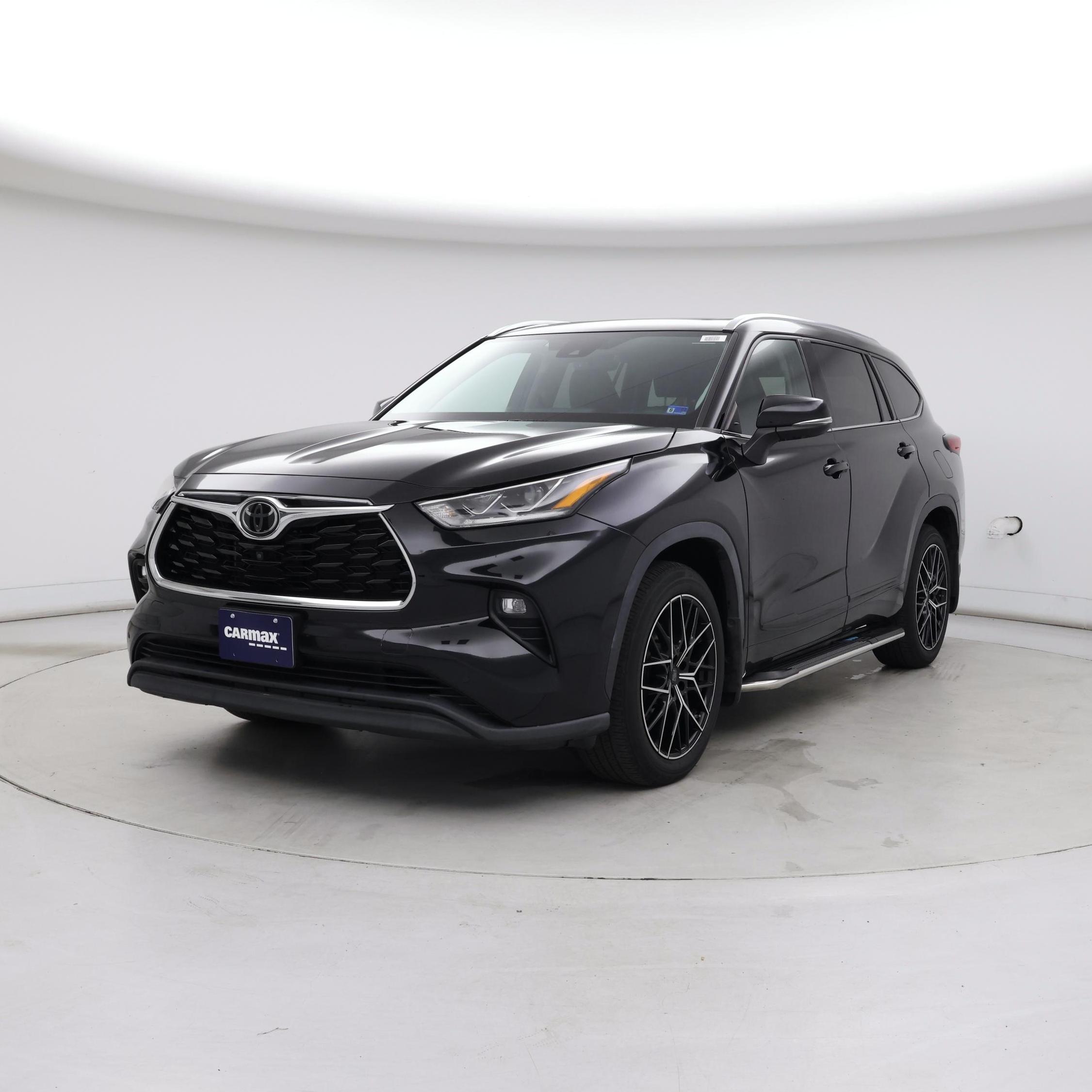 Thumbnail: 2021 Toyota Highlander - 4
