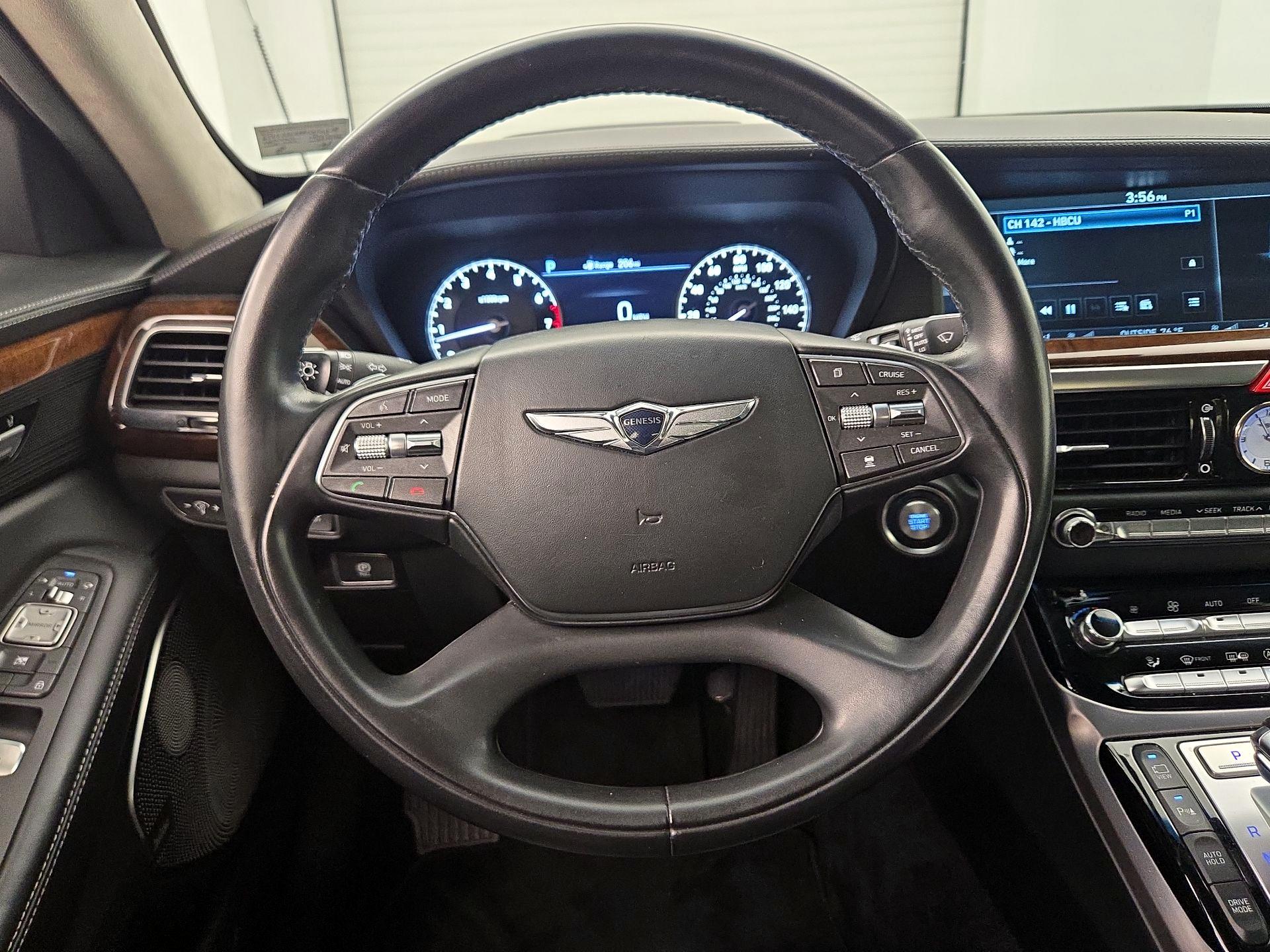 Thumbnail: 2019 Genesis G90 - 10