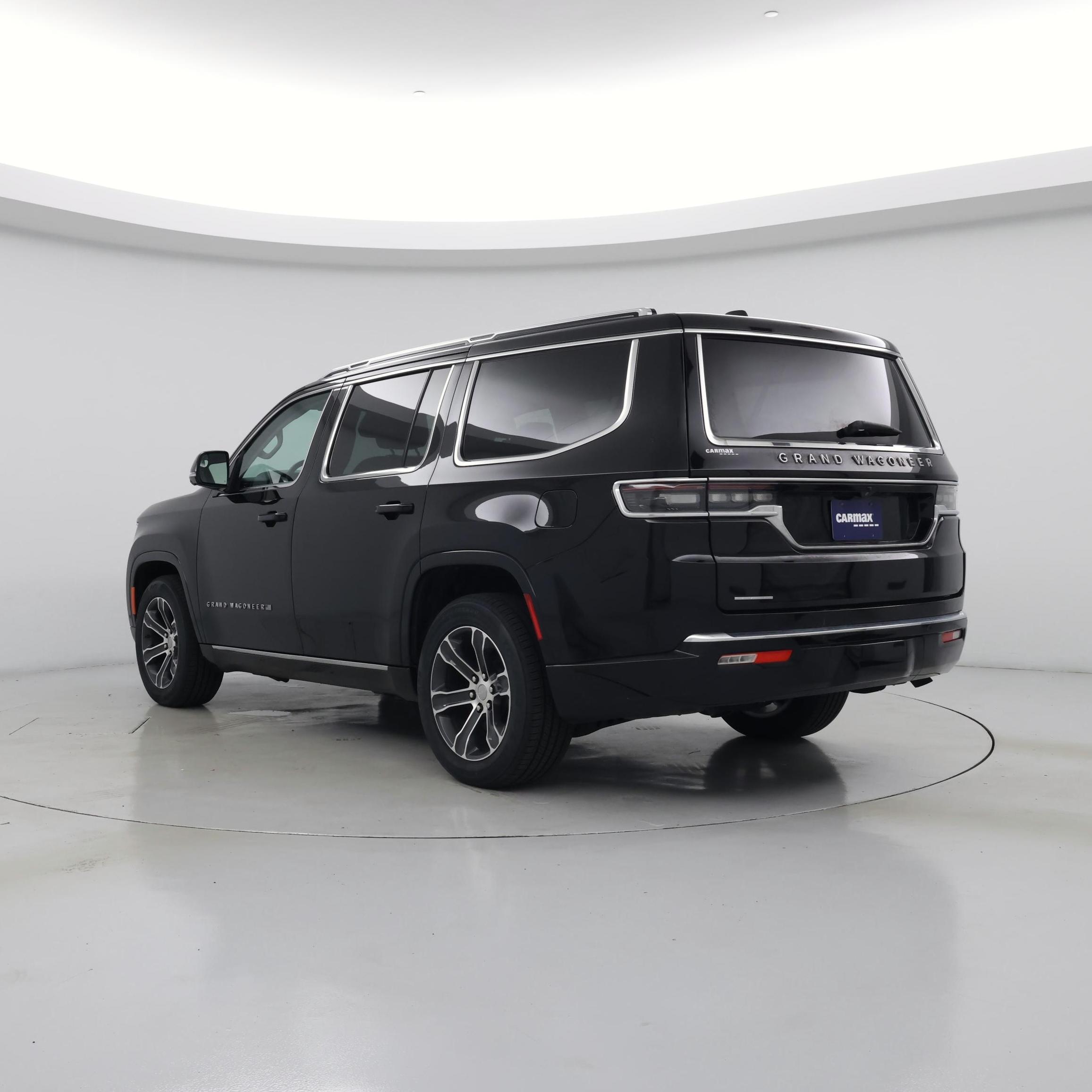 Thumbnail: 2023 Jeep Grand Wagoneer - 2