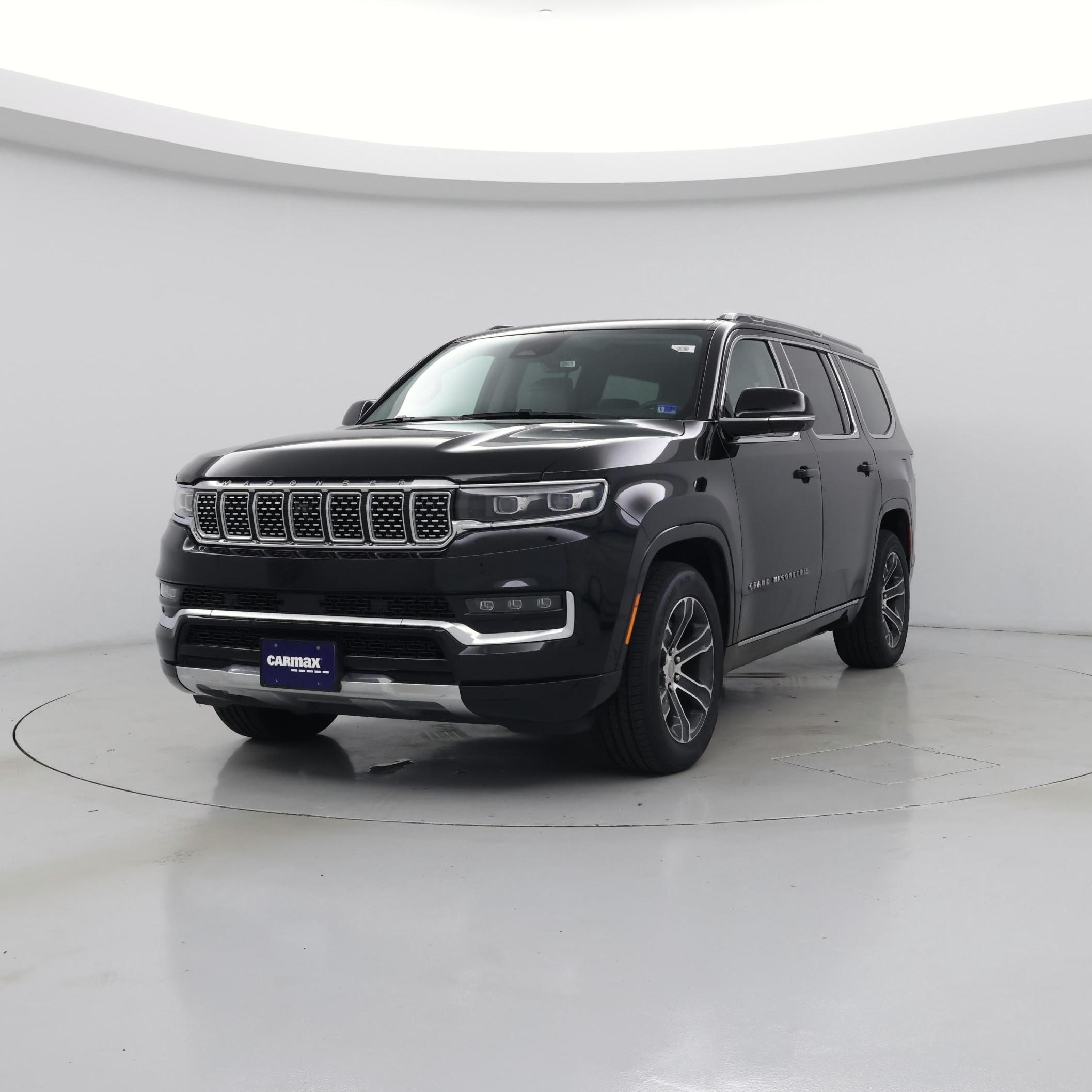 Thumbnail: 2023 Jeep Grand Wagoneer - 4