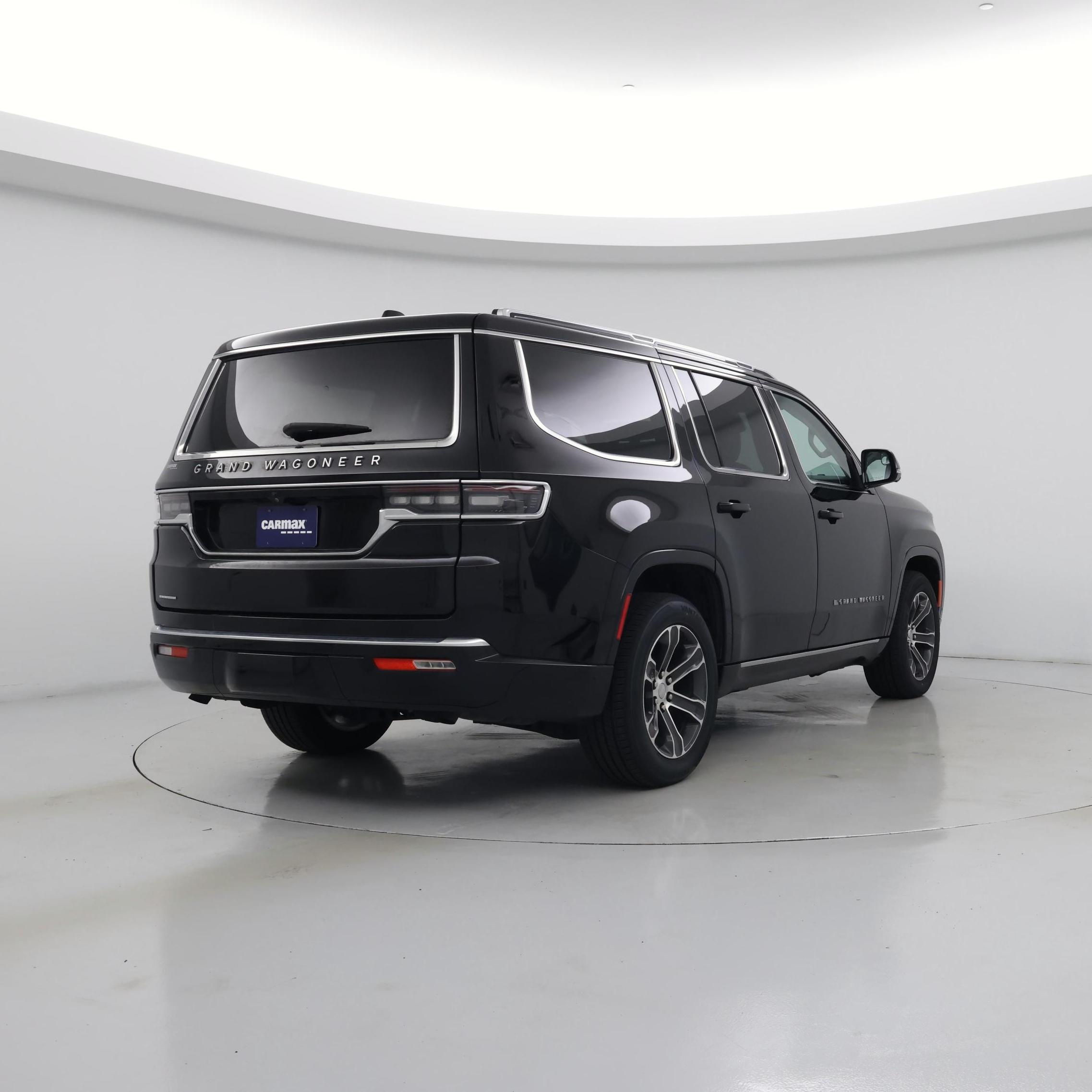 Thumbnail: 2023 Jeep Grand Wagoneer - 8