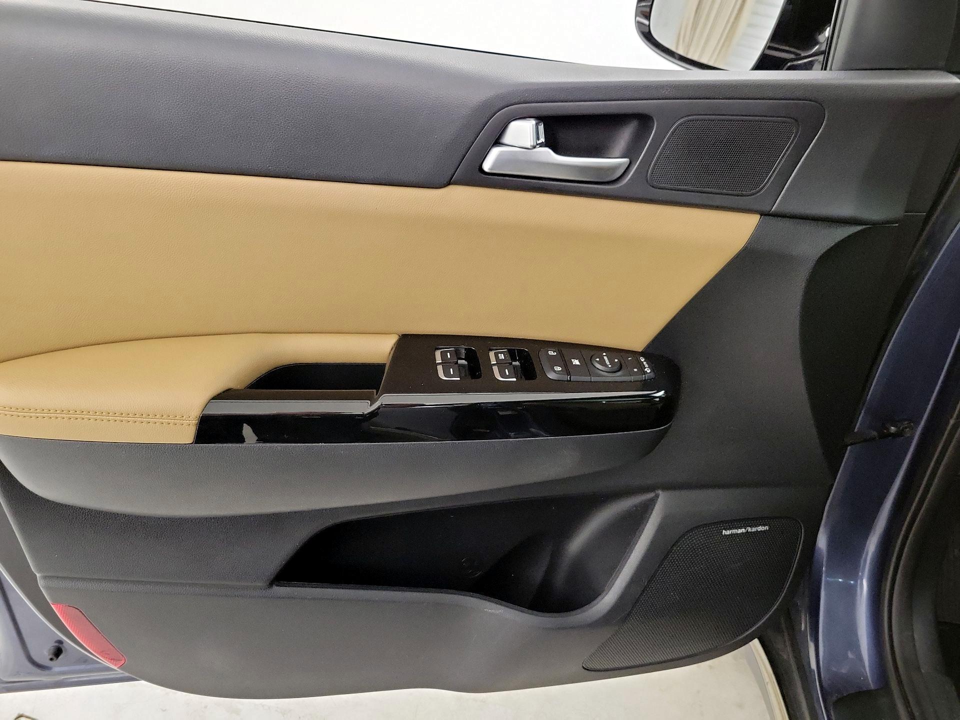Thumbnail: 2021 Kia Sportage - 12