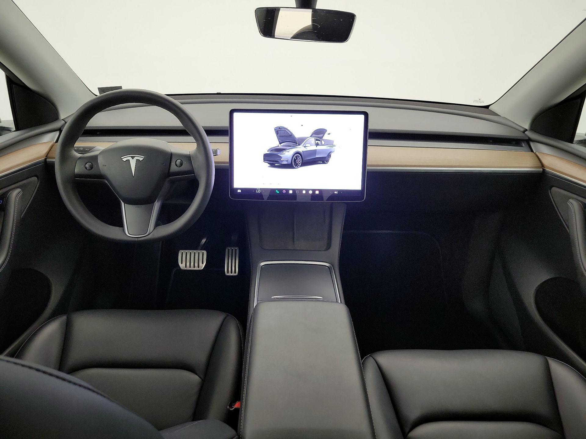 Thumbnail: 2022 Tesla Model Y - 9
