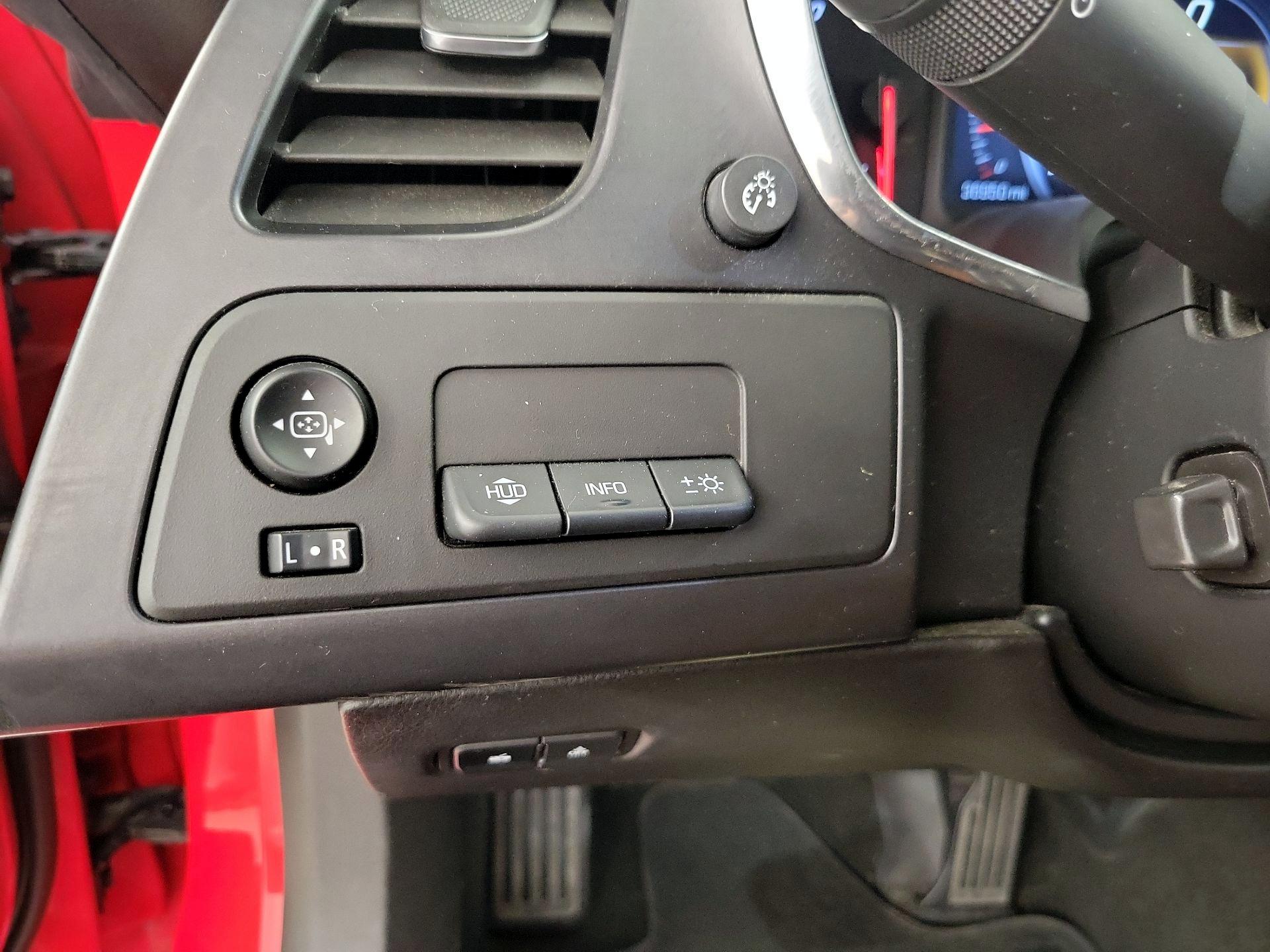Thumbnail: 2015 Chevrolet Corvette - 13
