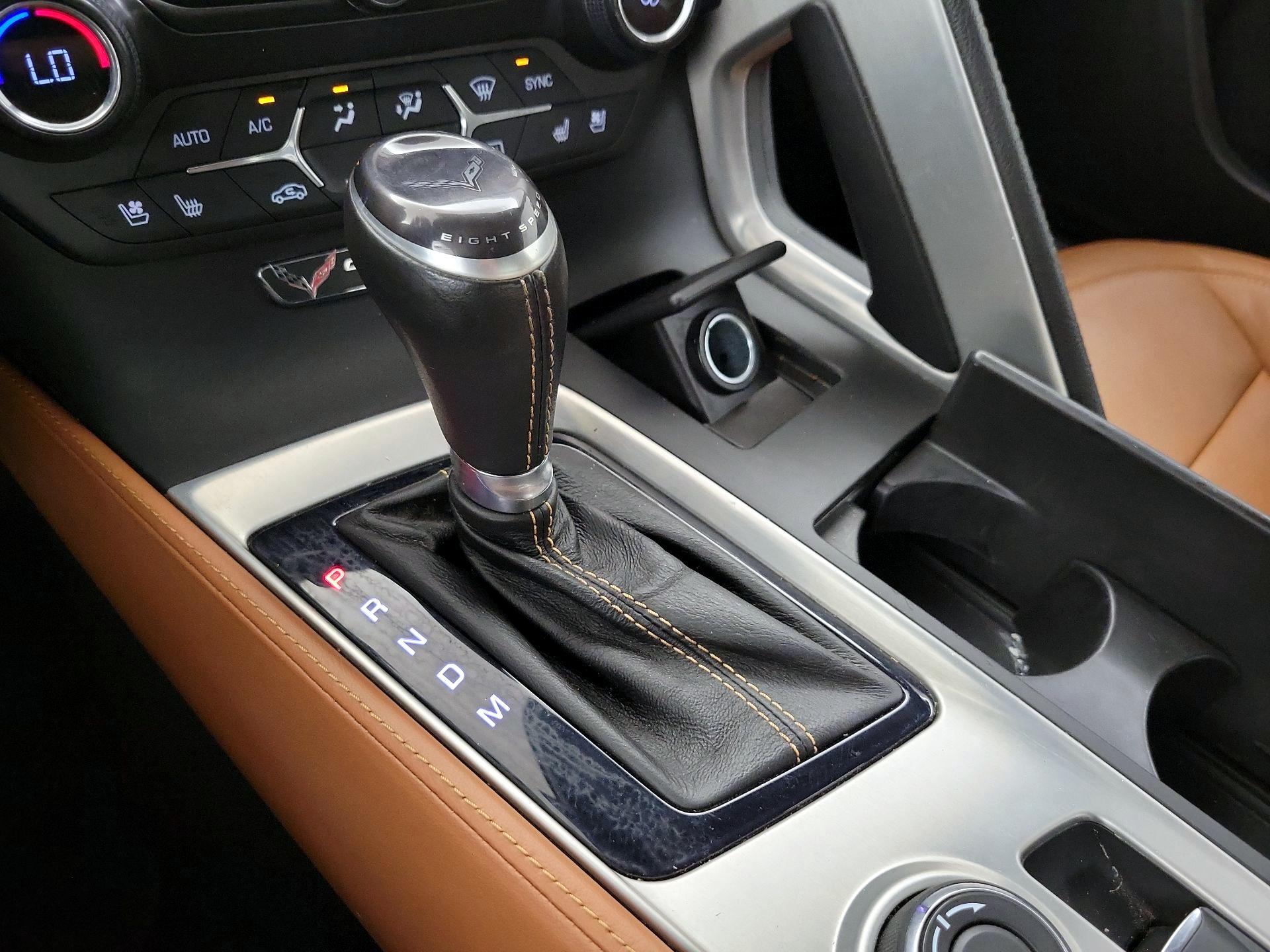 Thumbnail: 2015 Chevrolet Corvette - 18