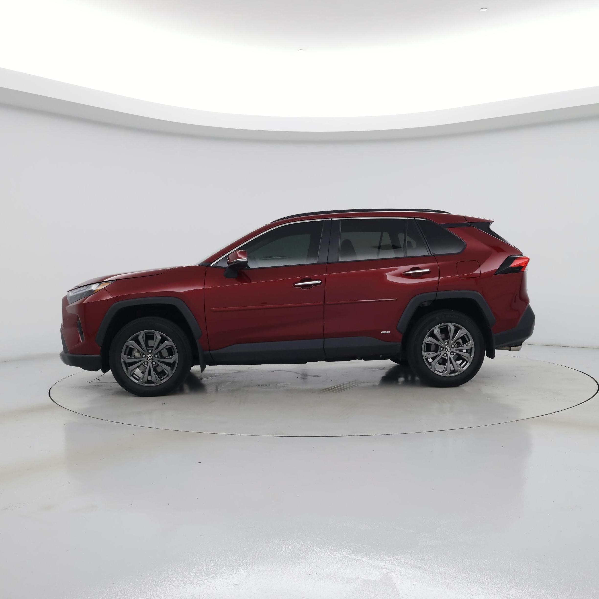 Thumbnail: 2024 Toyota RAV4 - 3