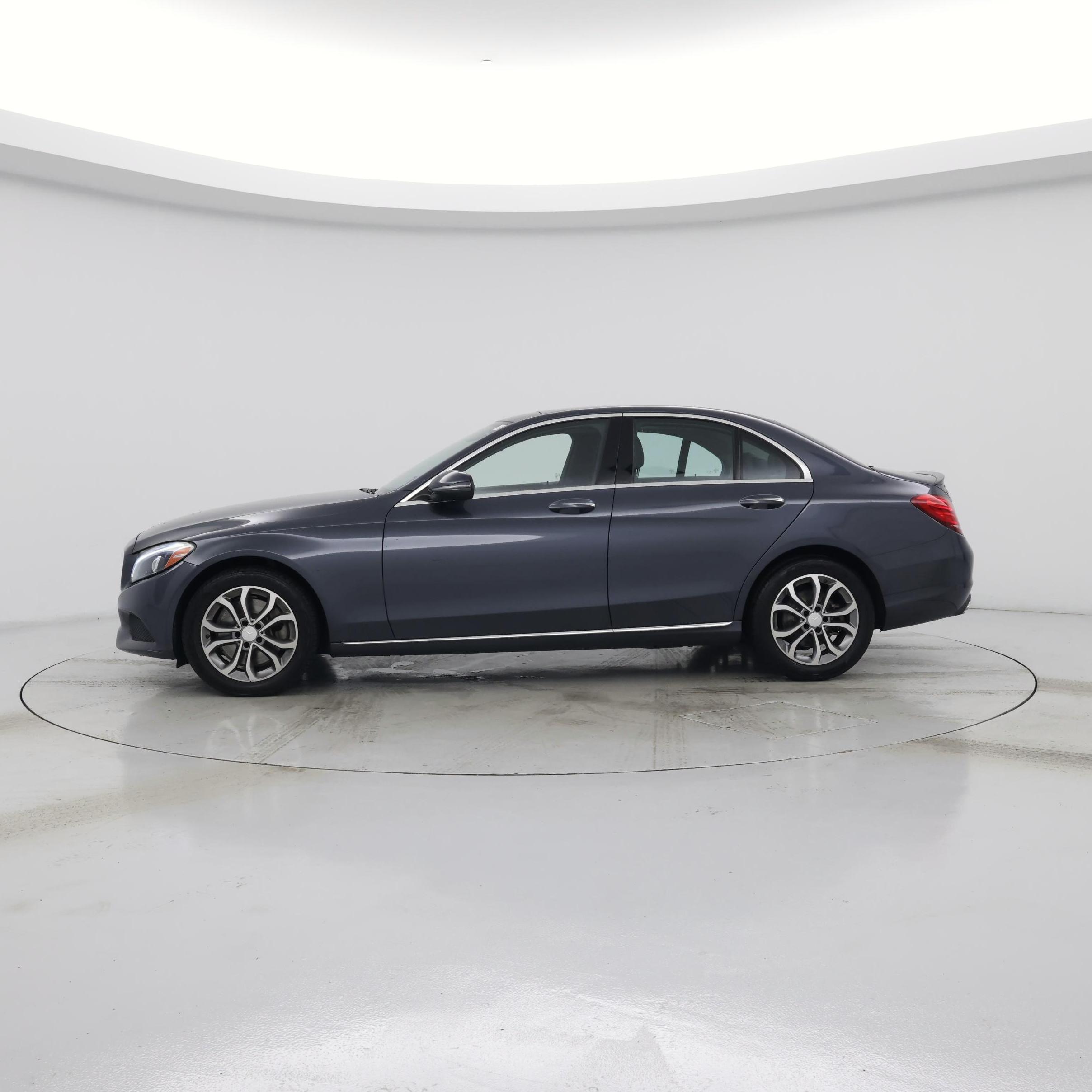 Thumbnail: 2016 Mercedes-Benz C-Class - 3