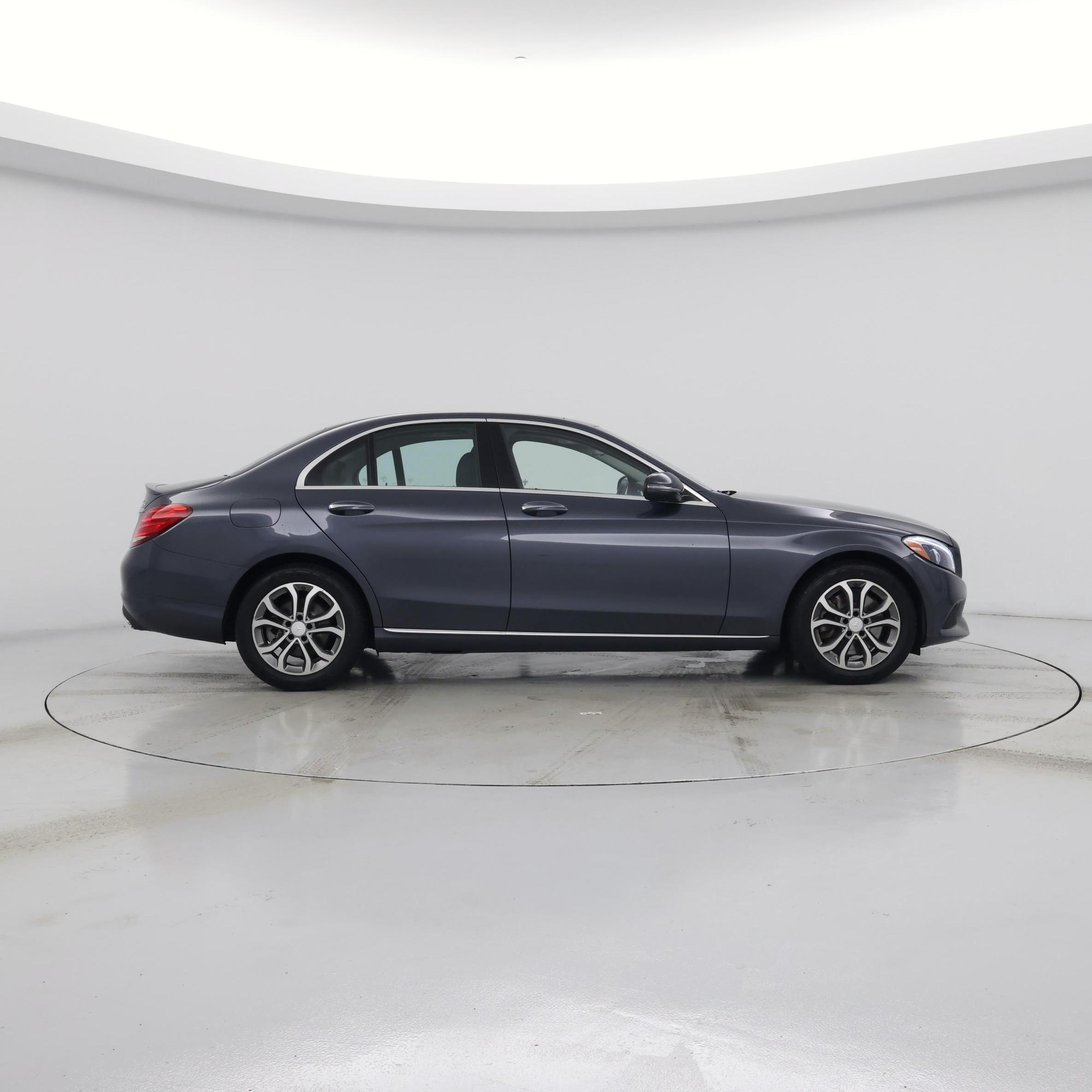 Thumbnail: 2016 Mercedes-Benz C-Class - 7
