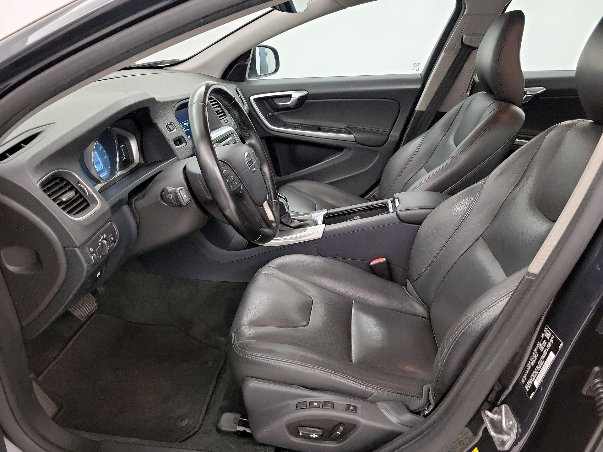 Thumbnail: 2016 Volvo S60 - 11
