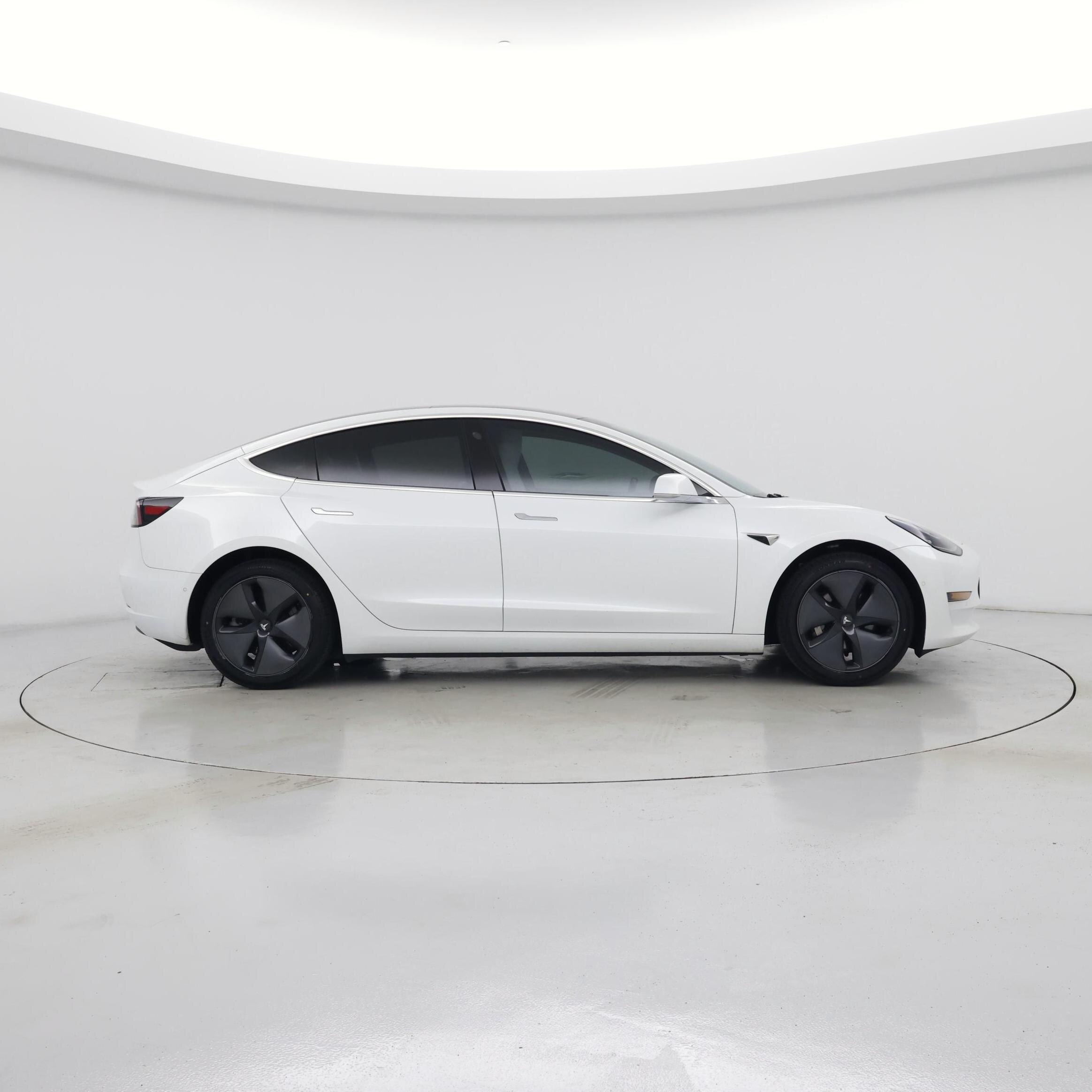 Thumbnail: 2019 Tesla Model 3 - 7