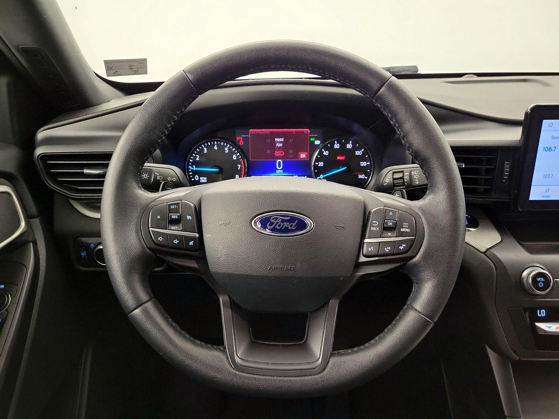 Thumbnail: 2020 Ford Explorer - 10