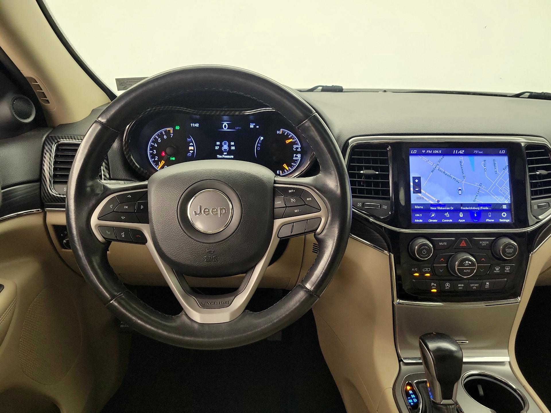 Thumbnail: 2020 Jeep Grand Cherokee - 10