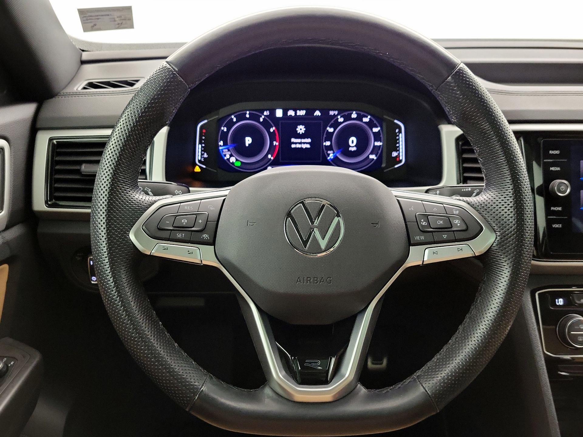 Thumbnail: 2023 Volkswagen Atlas - 10