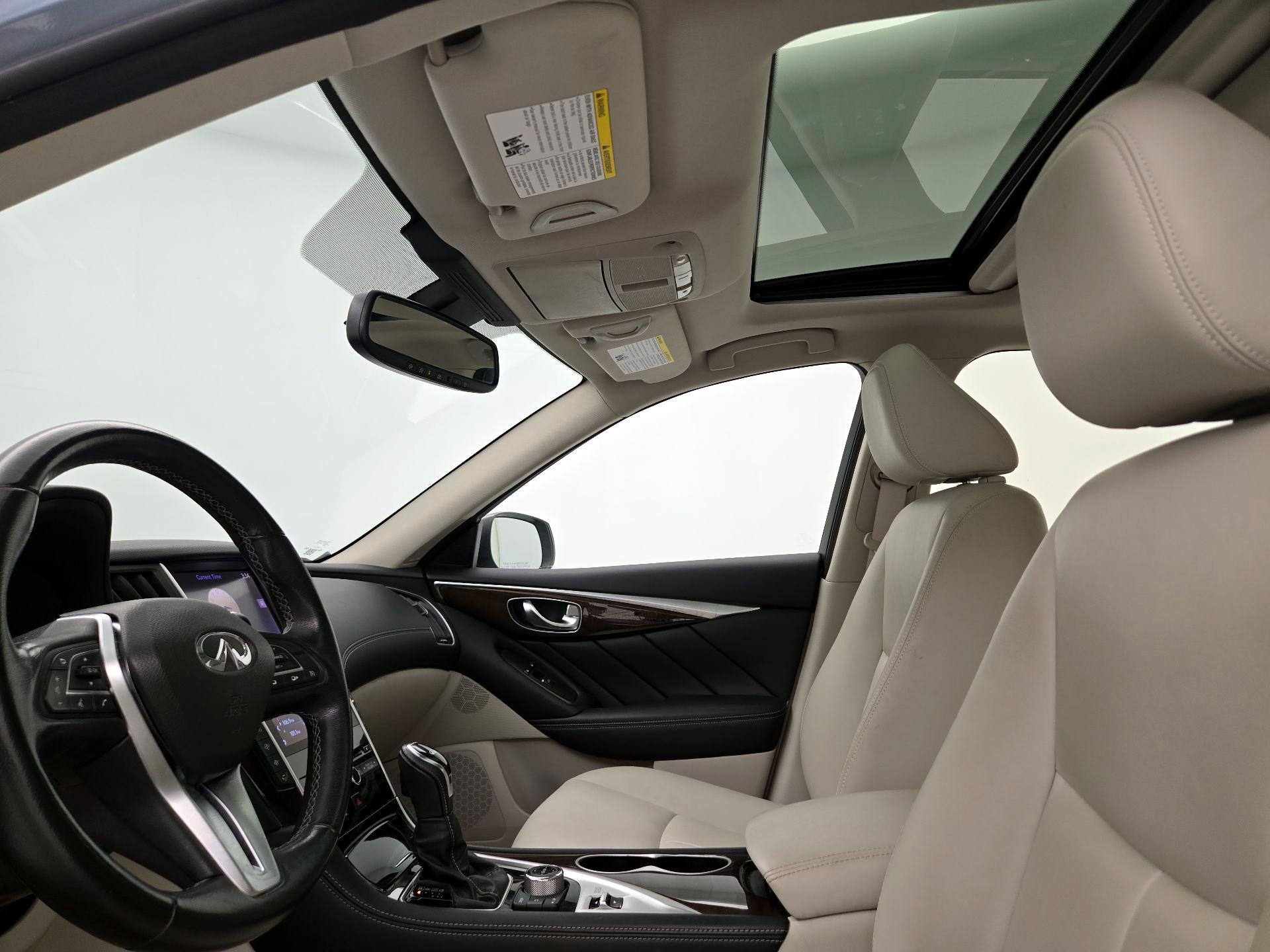 Thumbnail: 2019 INFINITI Q50 - 19
