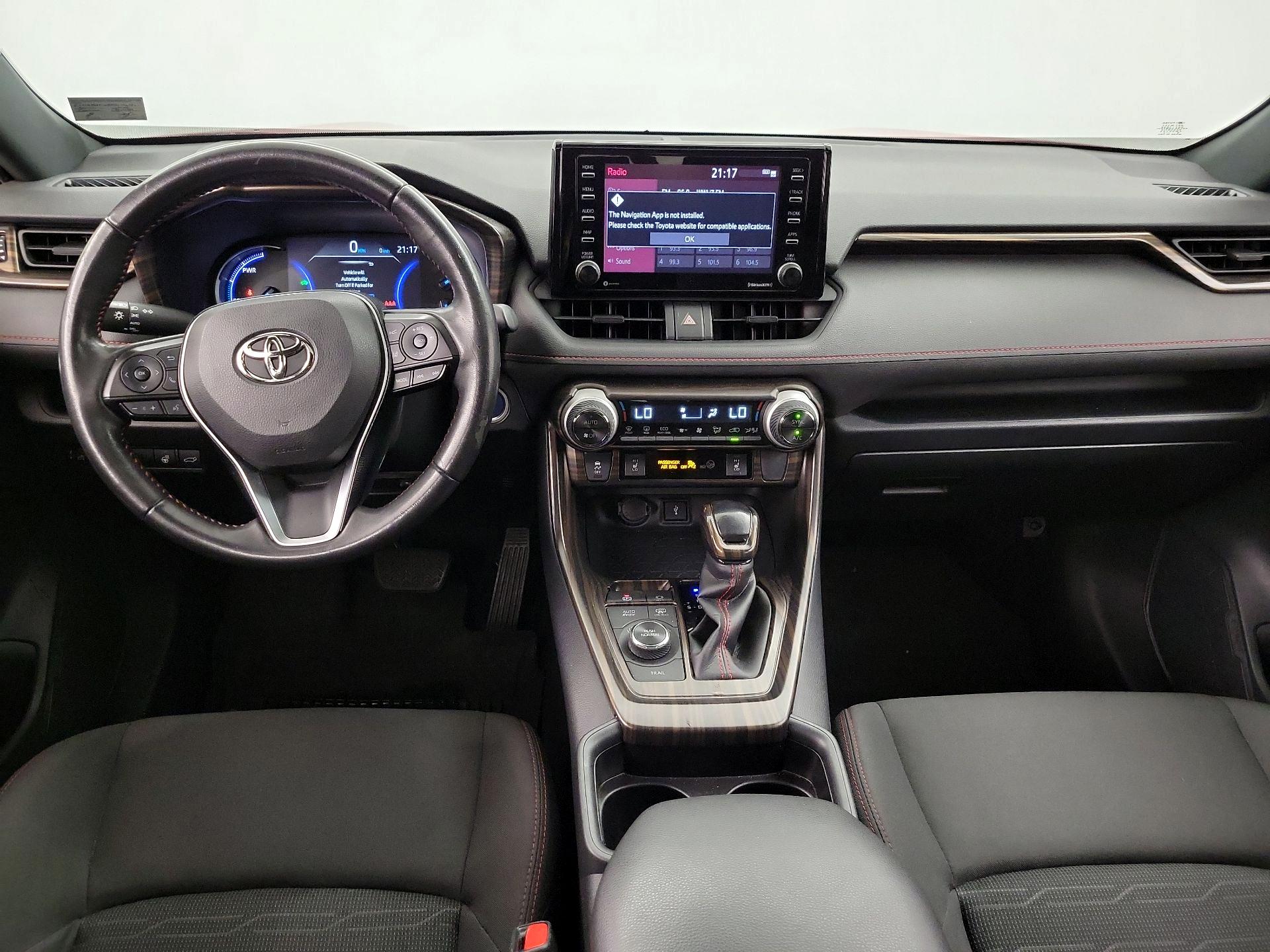 Thumbnail: 2021 Toyota RAV4 - 9