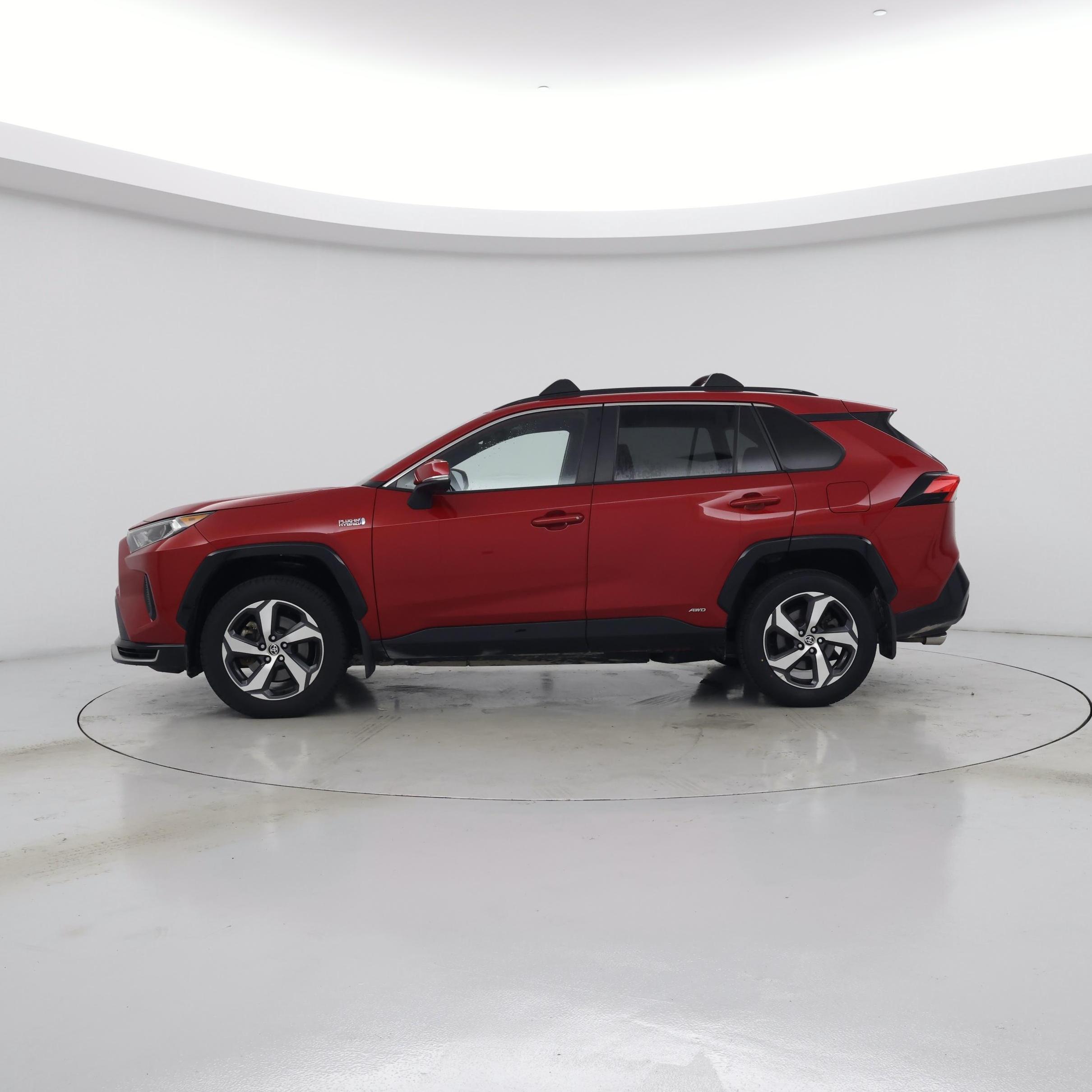 Thumbnail: 2021 Toyota RAV4 - 3
