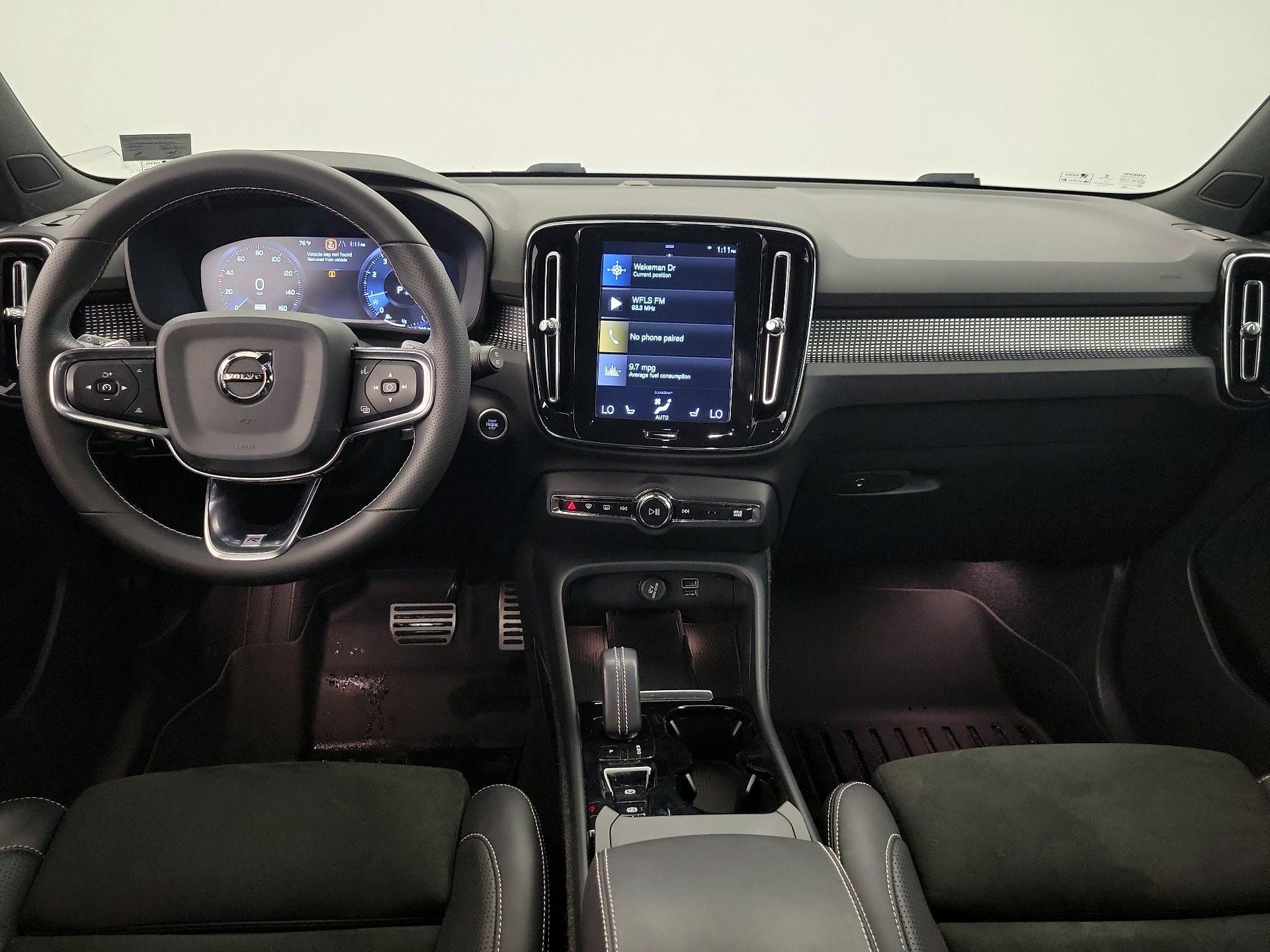 Thumbnail: 2020 Volvo XC40 - 9