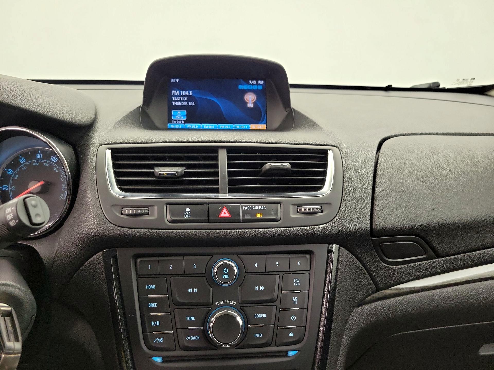 Thumbnail: 2016 Buick Encore - 15