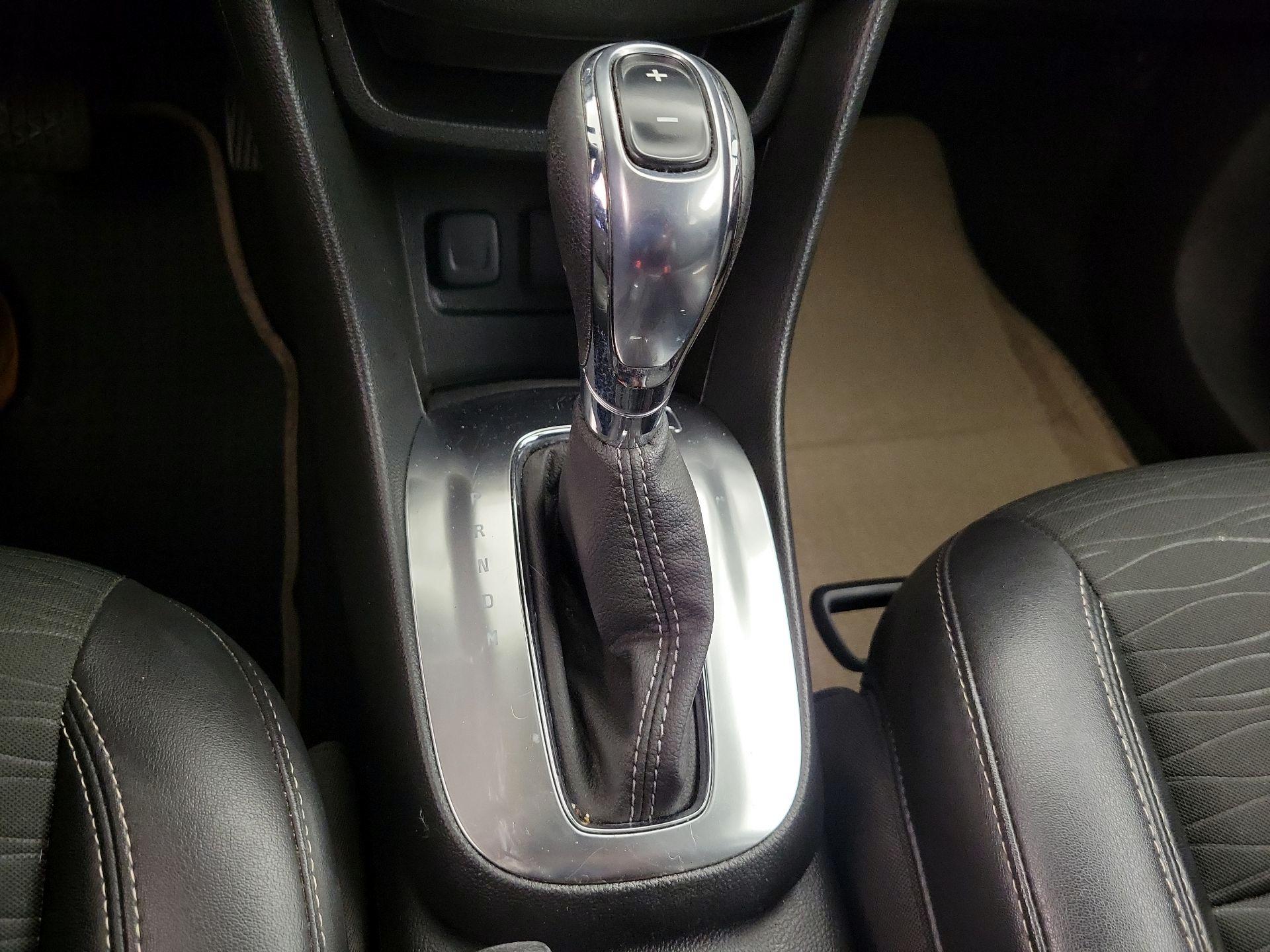 Thumbnail: 2016 Buick Encore - 17
