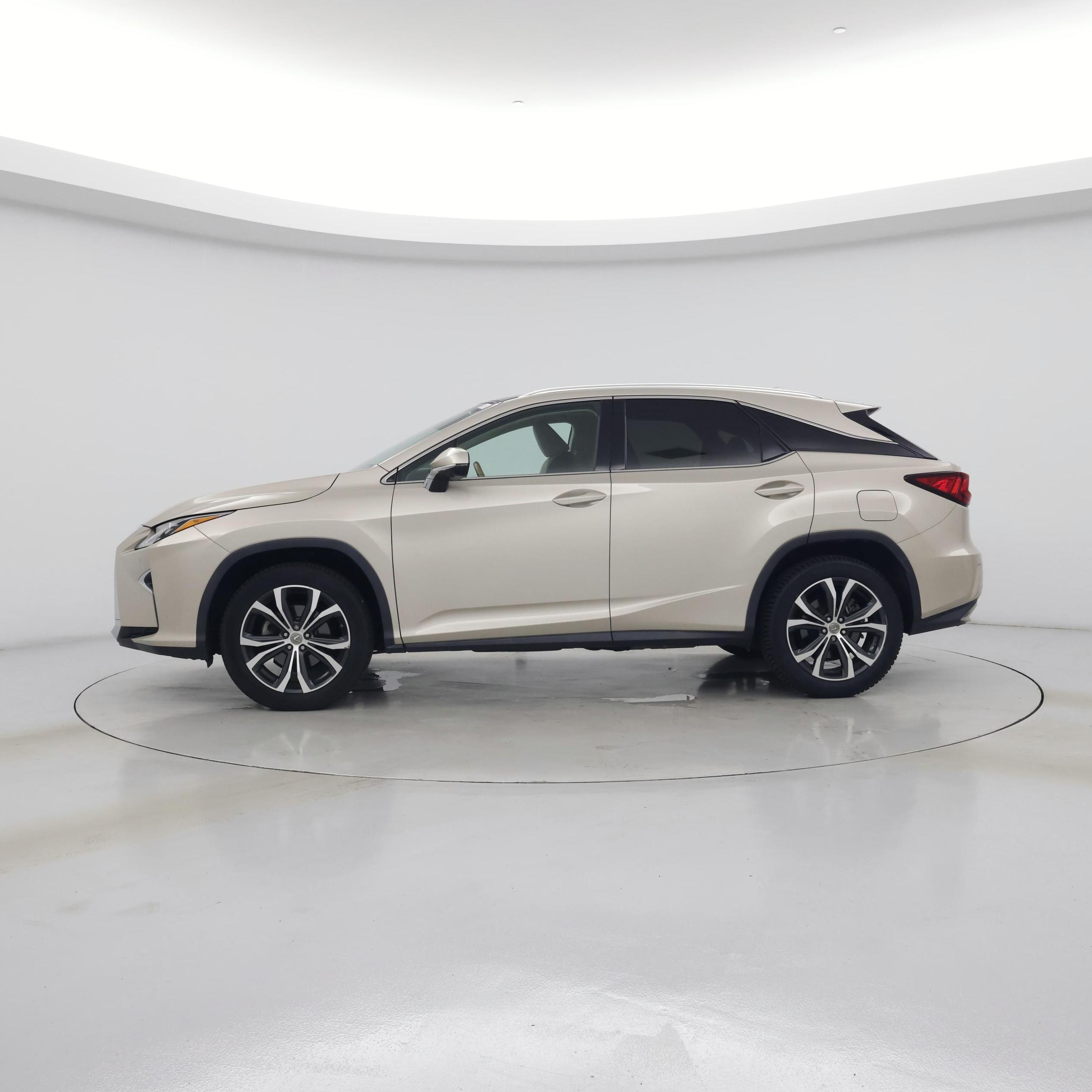 Thumbnail: 2017 Lexus RX - 3