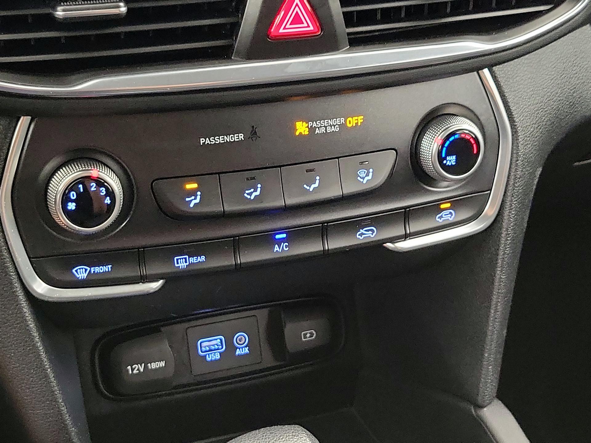 Thumbnail: 2019 Hyundai Santa Fe - 16
