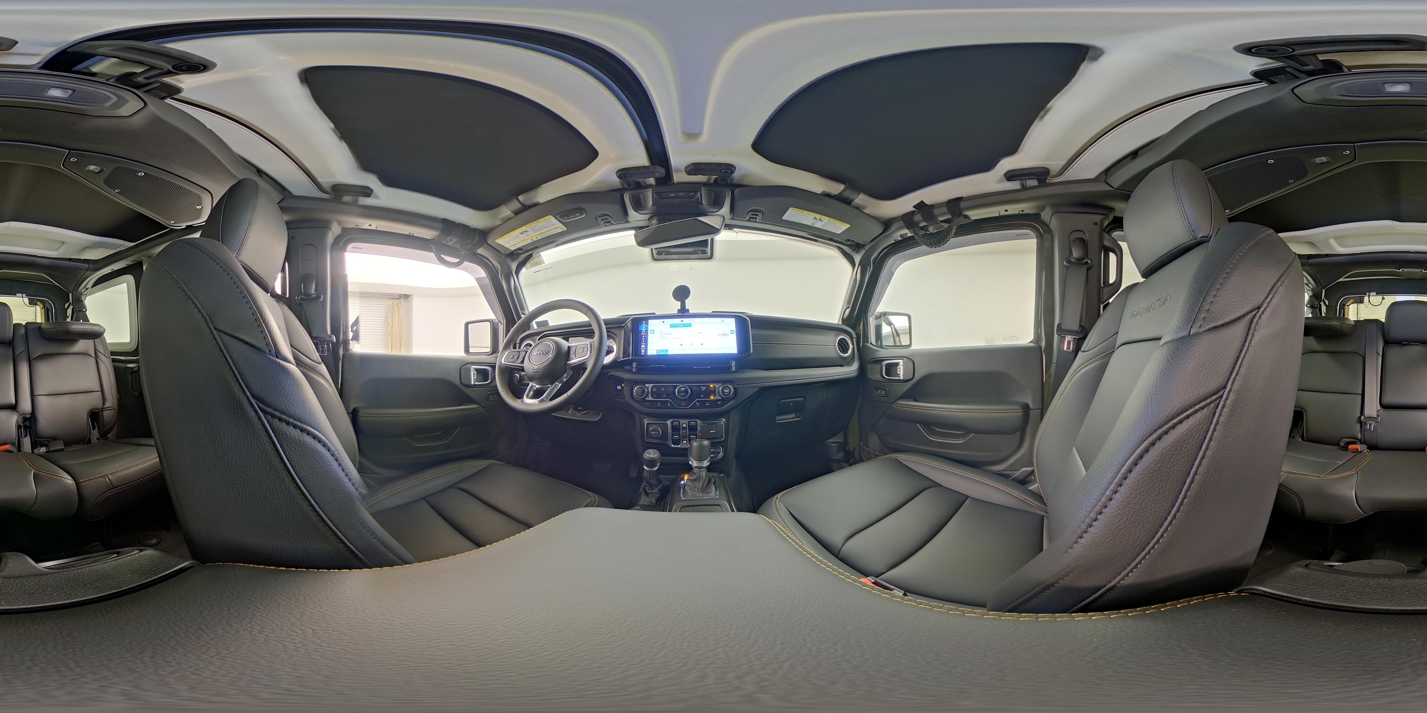 2024 Jeep Wrangler 4-Door Sahara - Photo 25