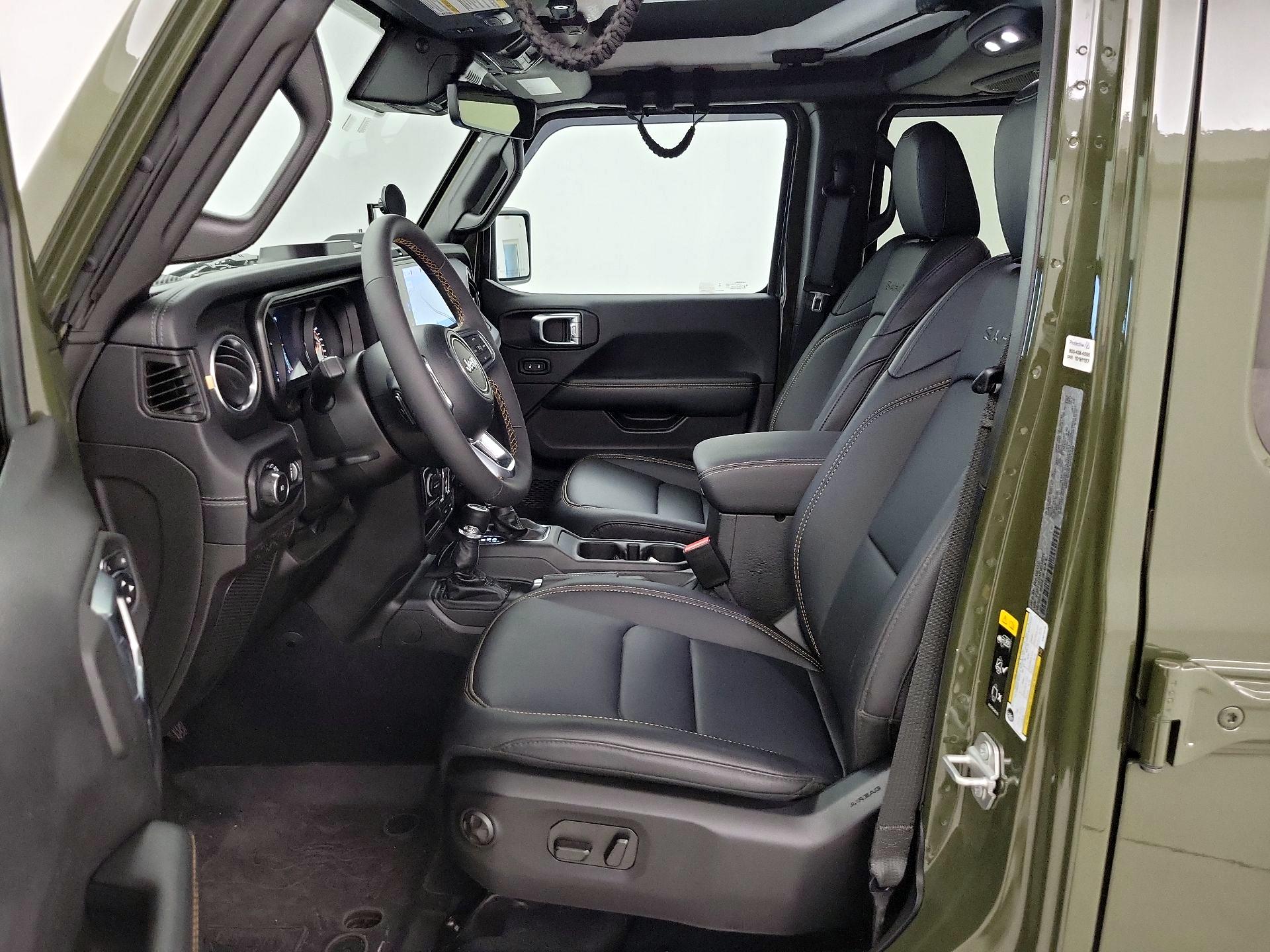 Thumbnail: 2024 Jeep Wrangler - 11
