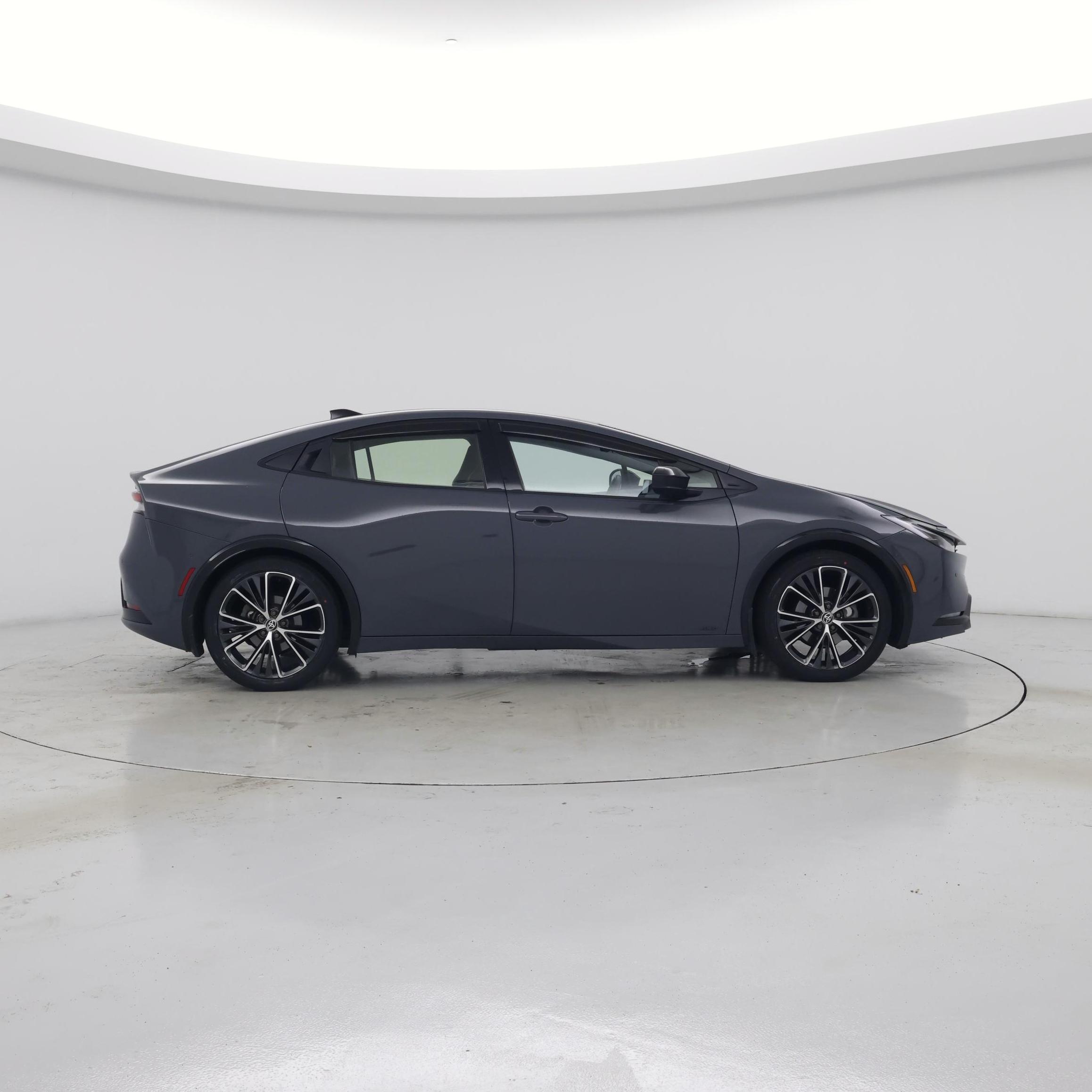 Thumbnail: 2024 Toyota Prius - 7