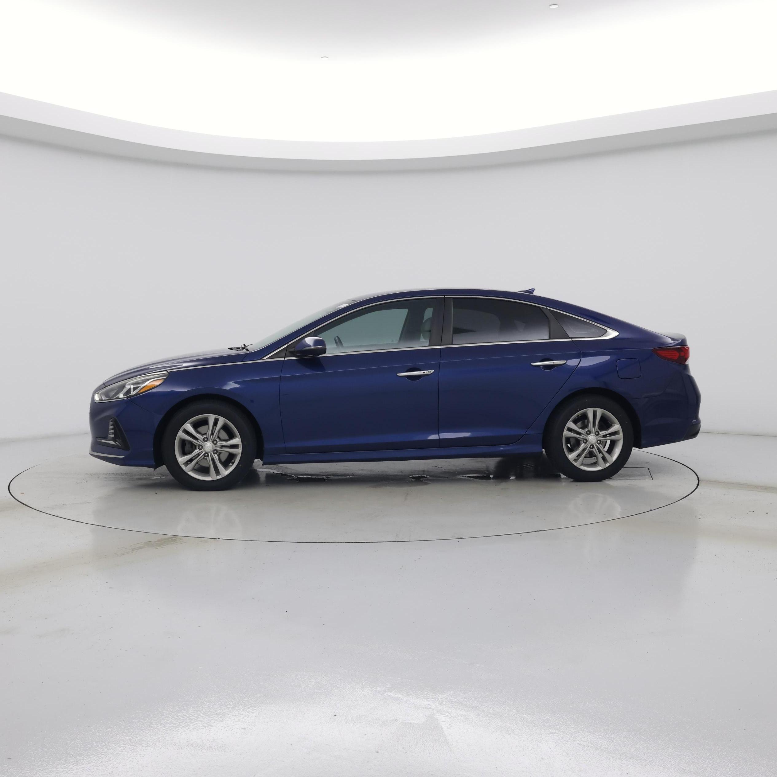 Thumbnail: 2018 Hyundai Sonata - 3