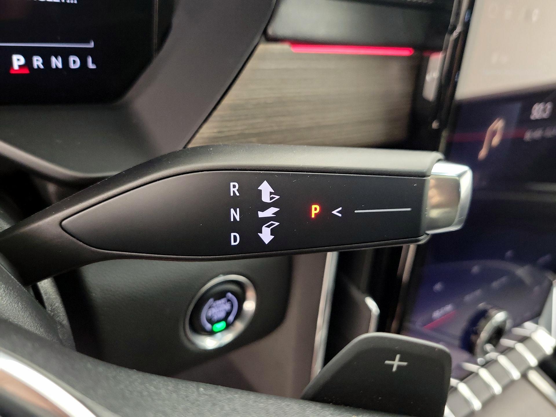 Thumbnail: 2024 GMC Acadia - 17