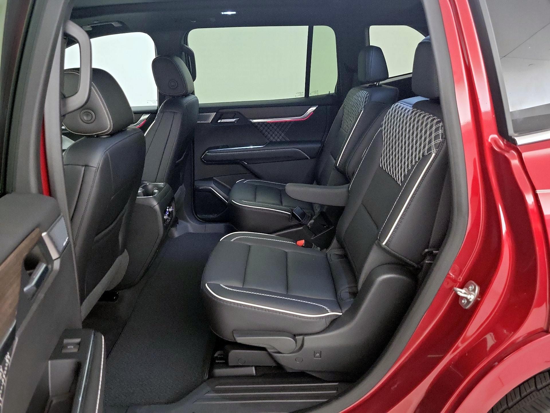 Thumbnail: 2024 GMC Acadia - 20