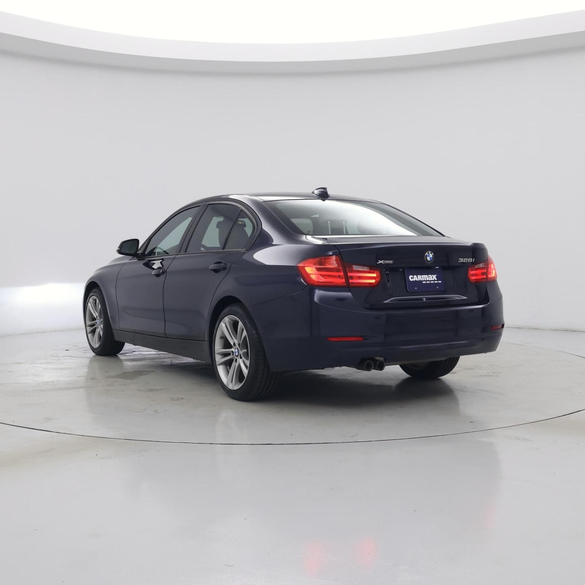 Thumbnail: 2015 BMW 3 Series - 2